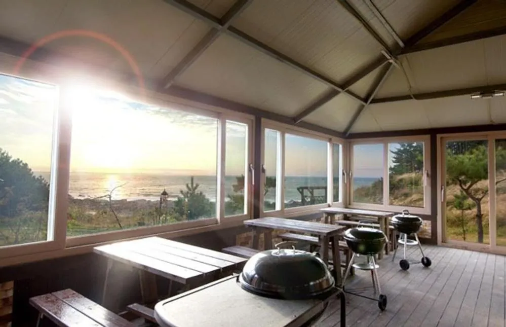 Taean Santorini Pension