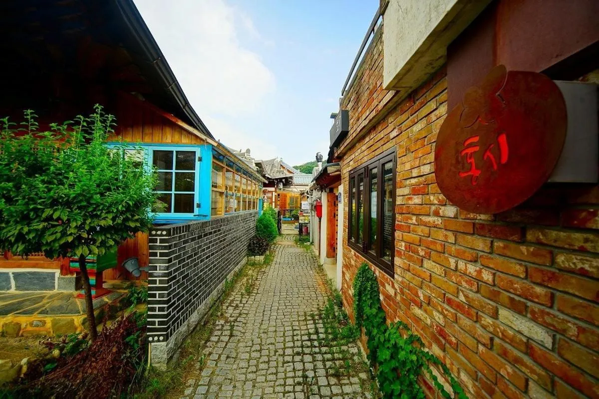 Jeonju Hongsi Hanok Guesthouse