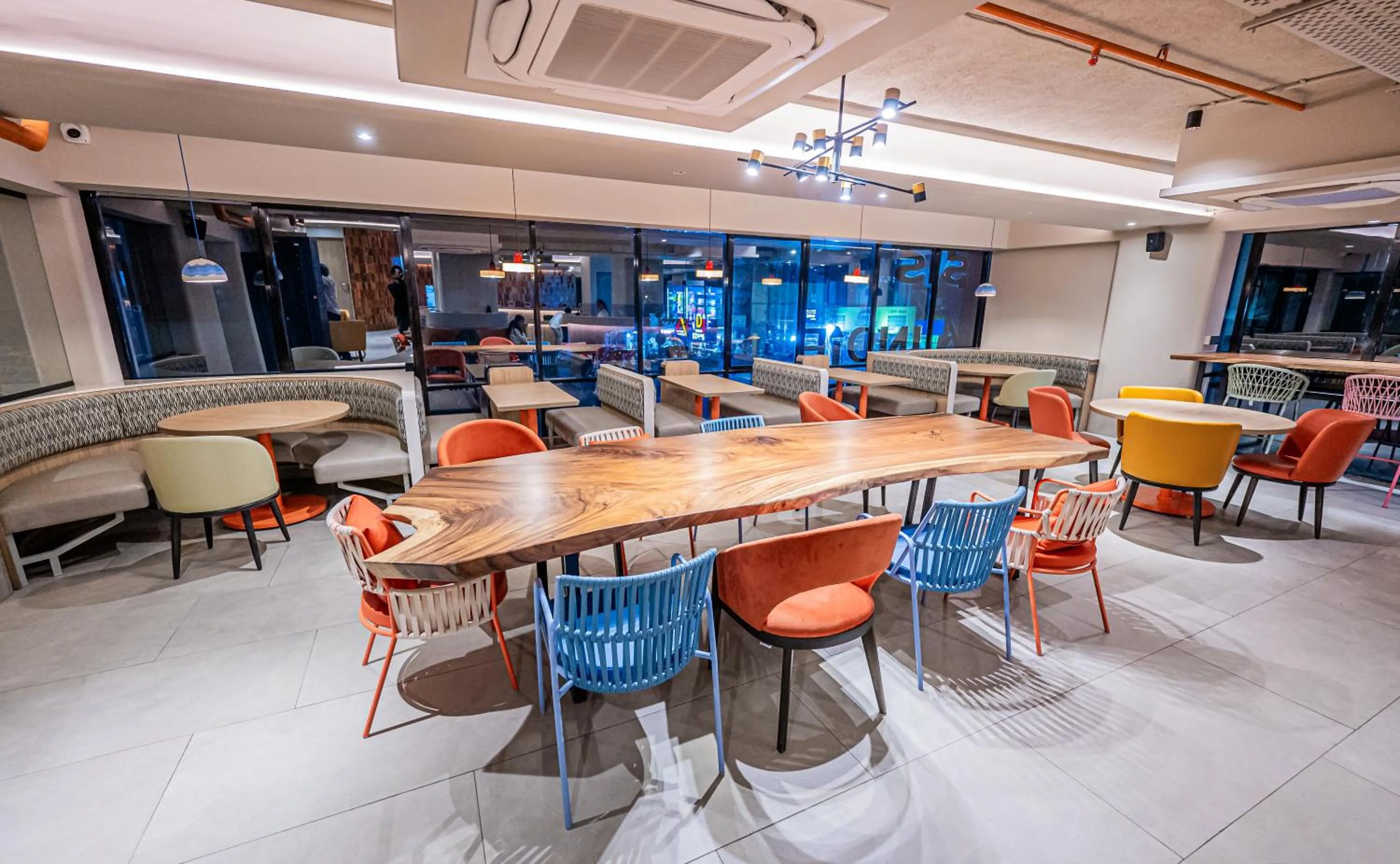Restaurant/places to eat in Indie Stays Mumbai International Airport