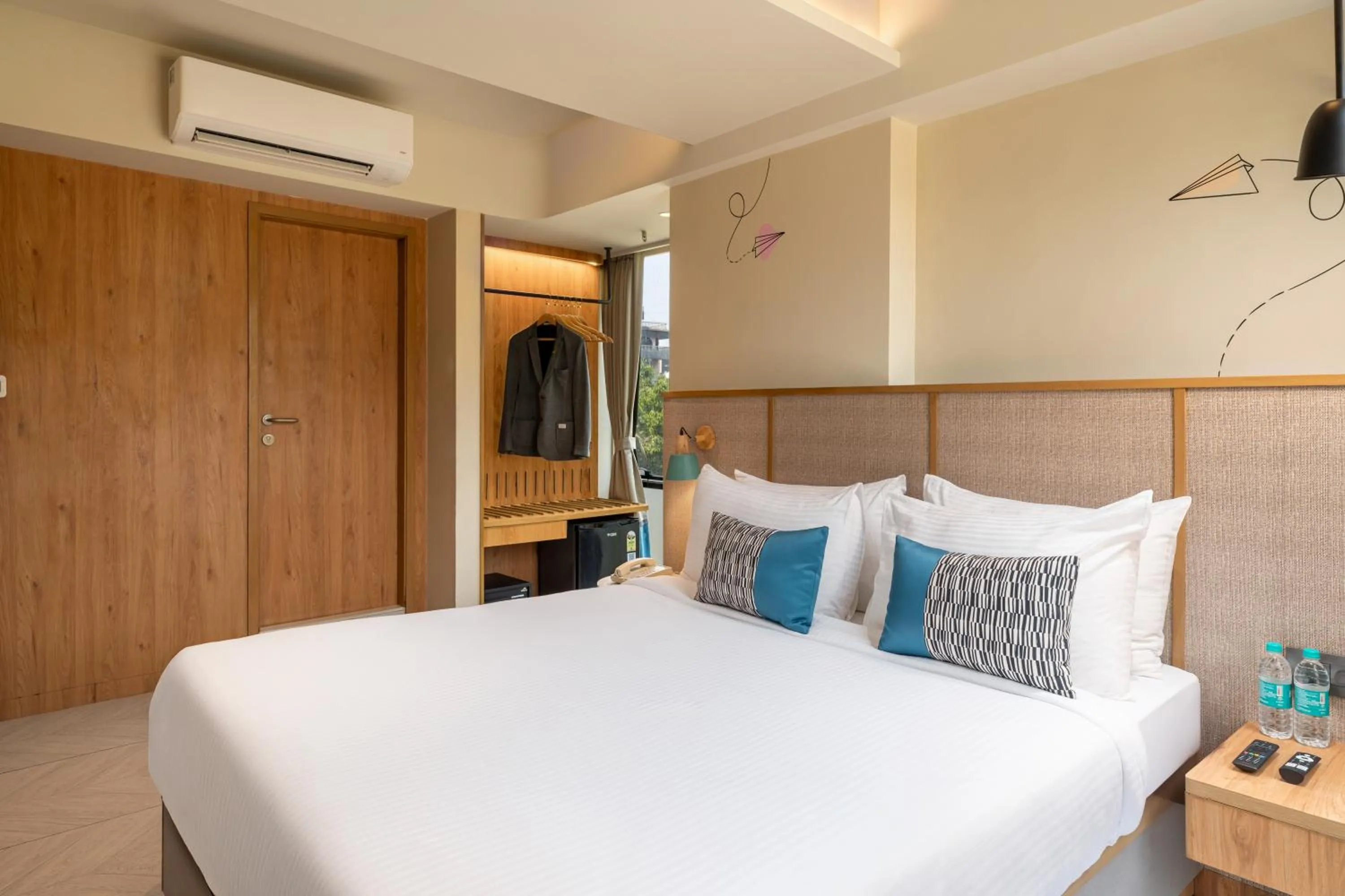 Bed in Indie Stays Mumbai International Airport