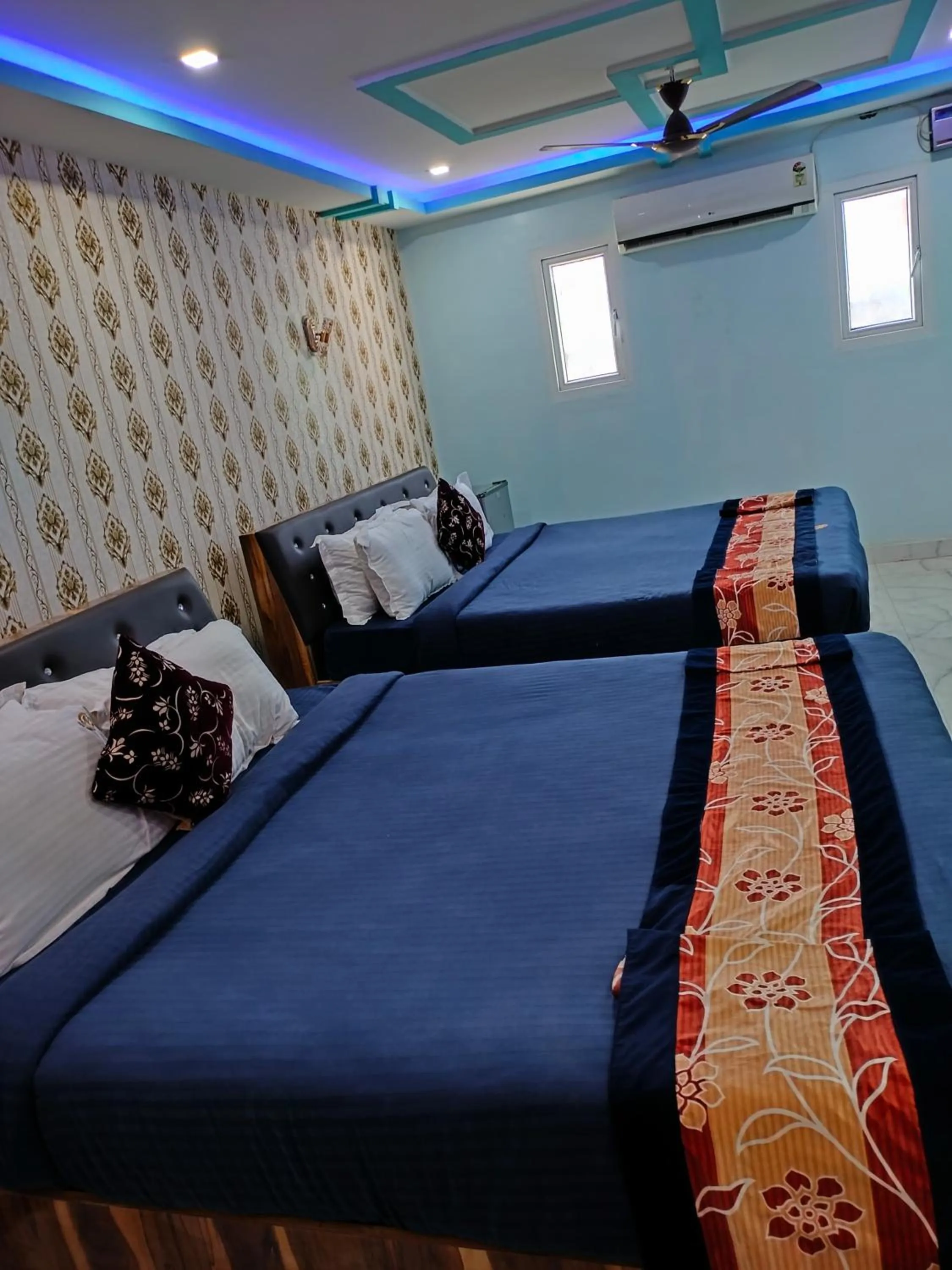 Bed in Thavika O Nila Resort & Convention Centre