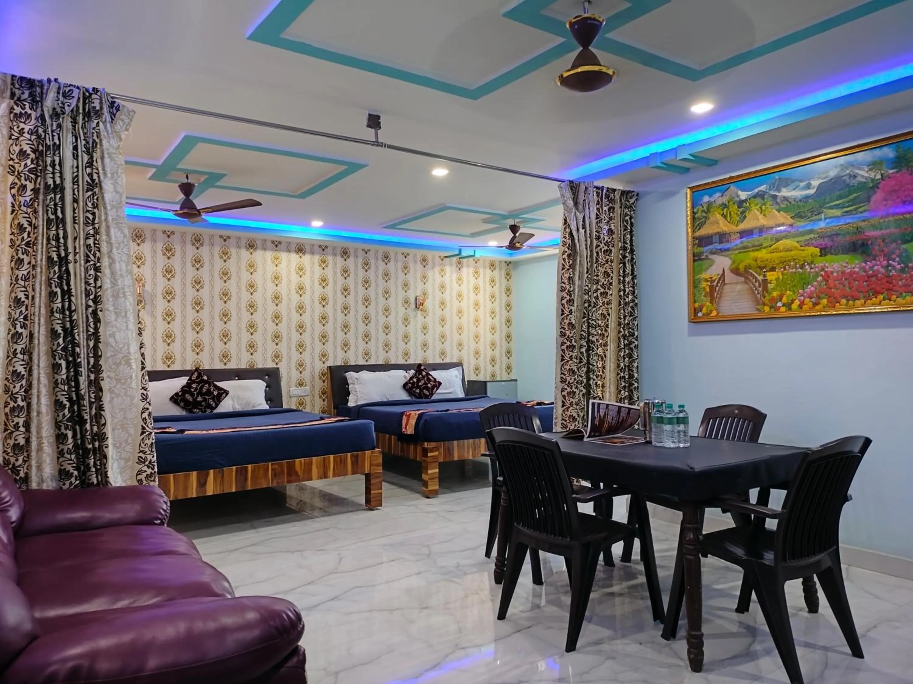 Bed in Thavika O Nila Resort & Convention Centre