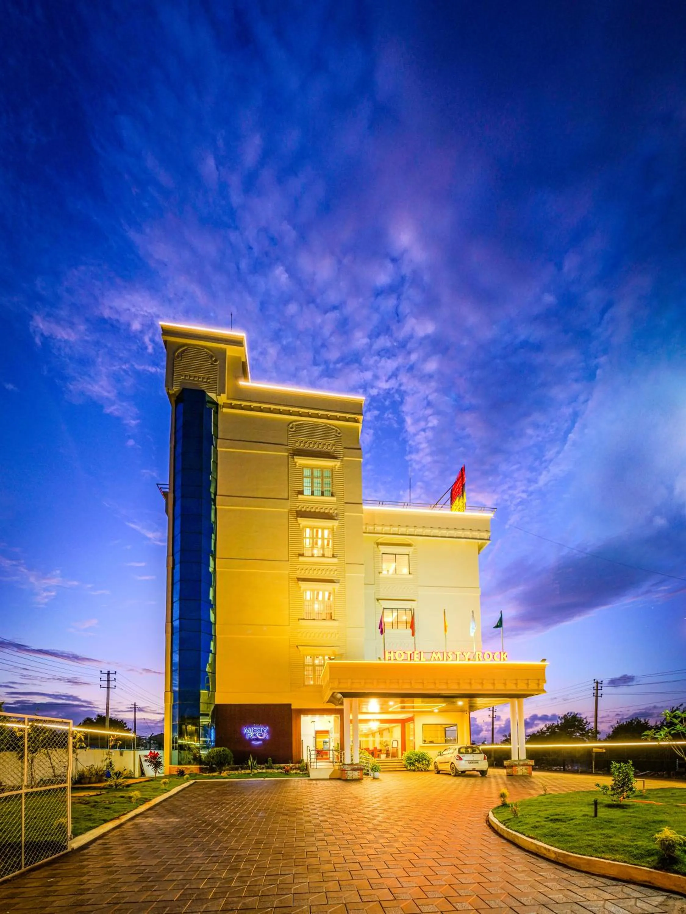 Property building in Misty Rock Hotels