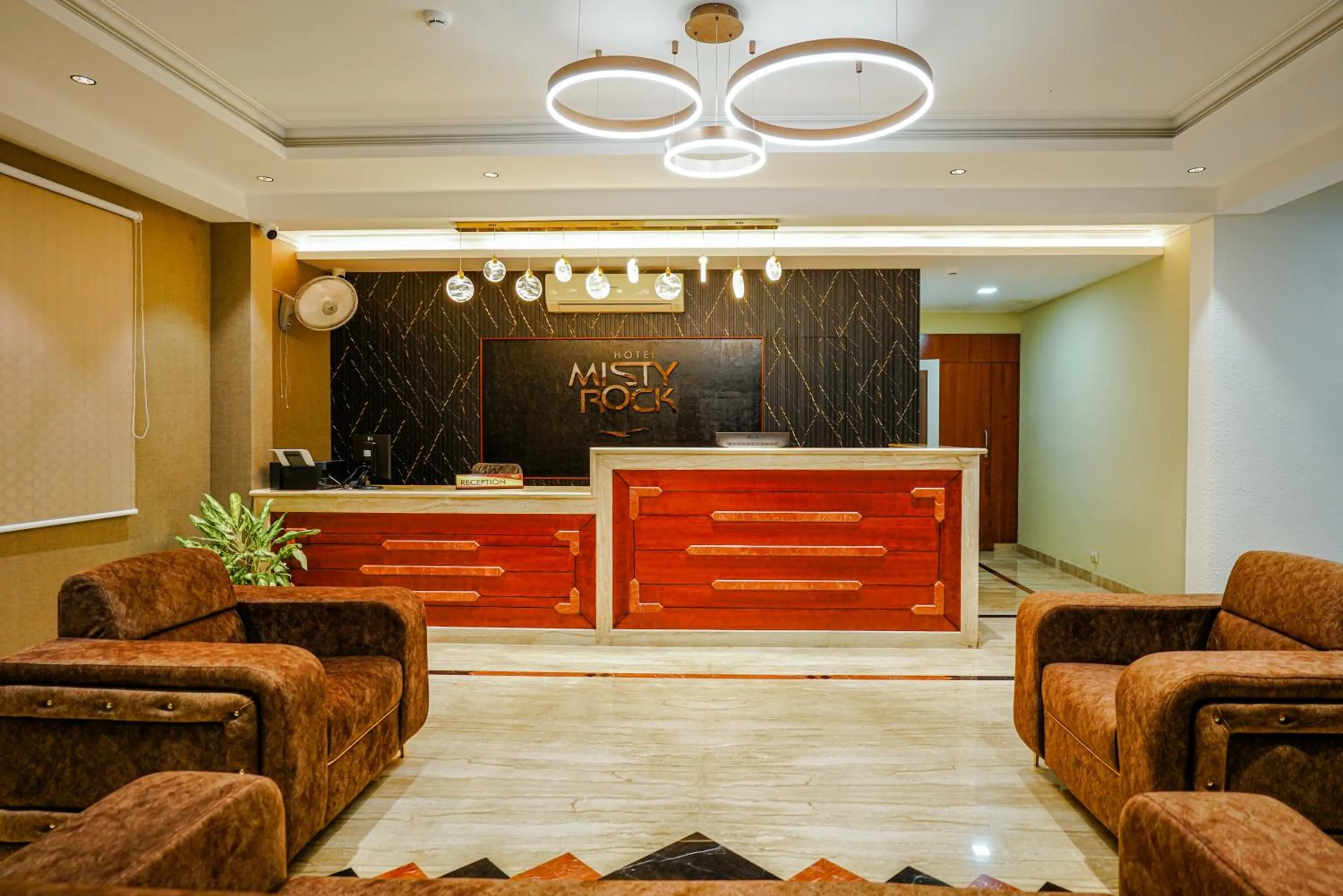 Property building in Misty Rock Hotels