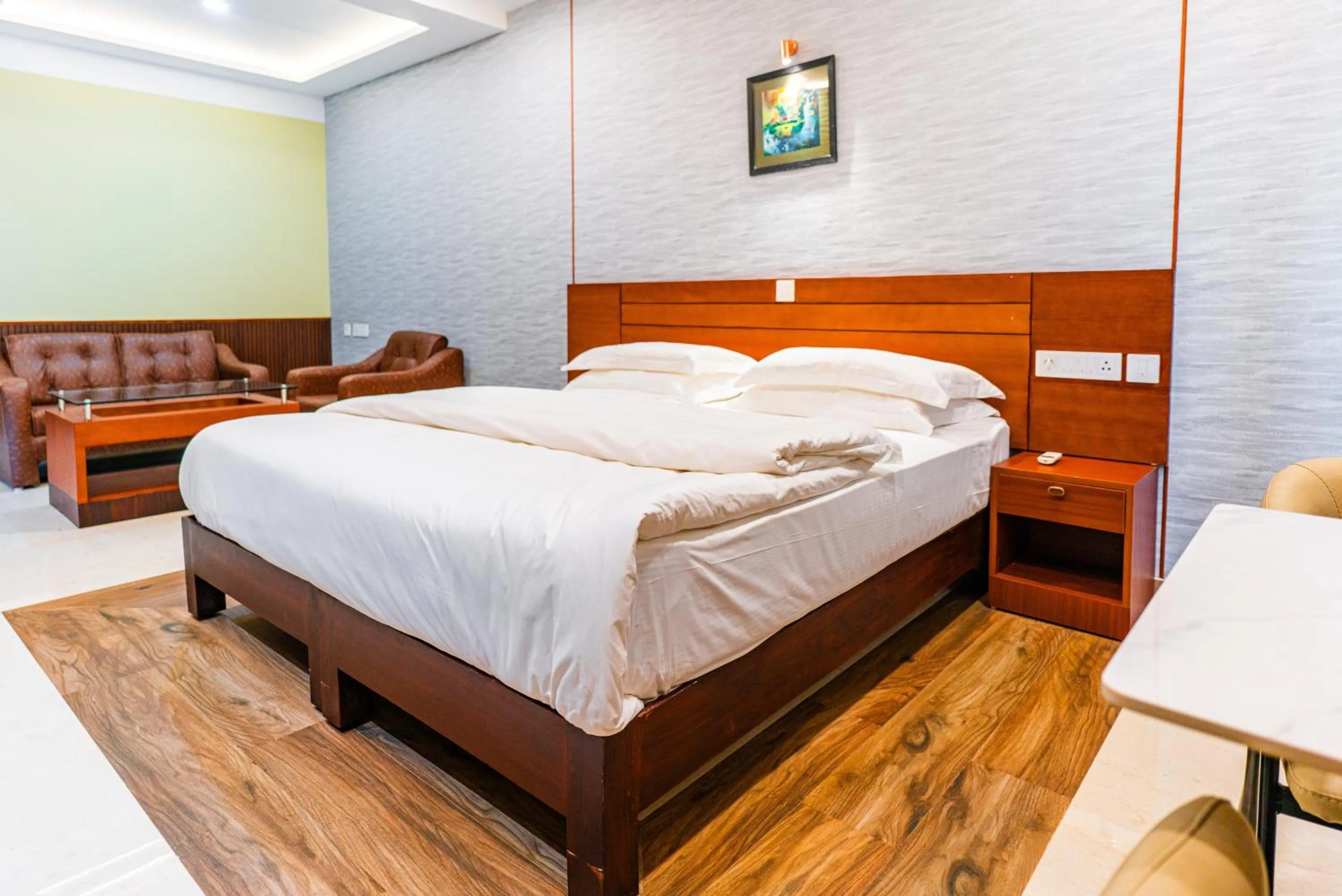 Photo of the whole room, Bed in Misty Rock Hotels