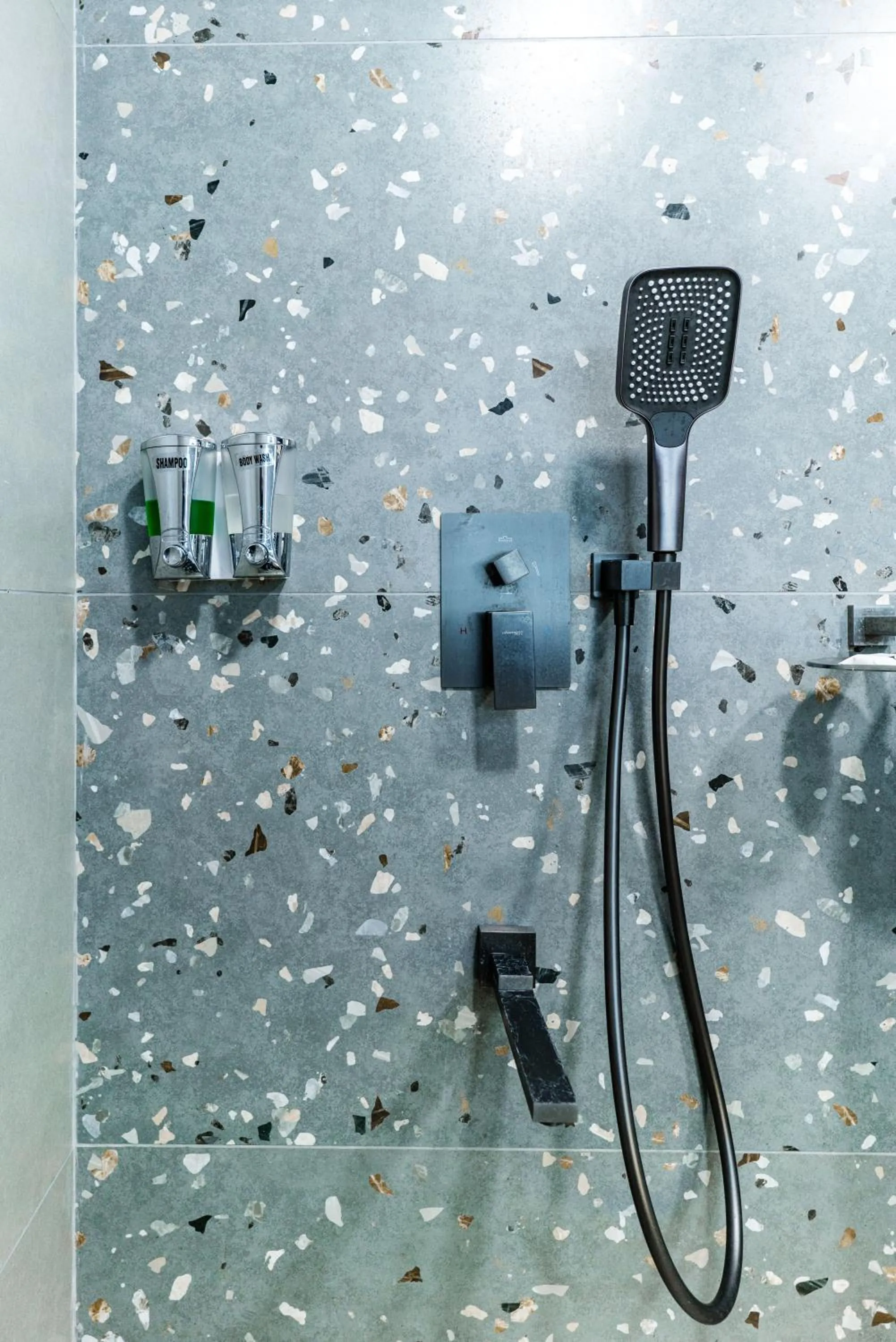 Shower in Misty Rock Hotels