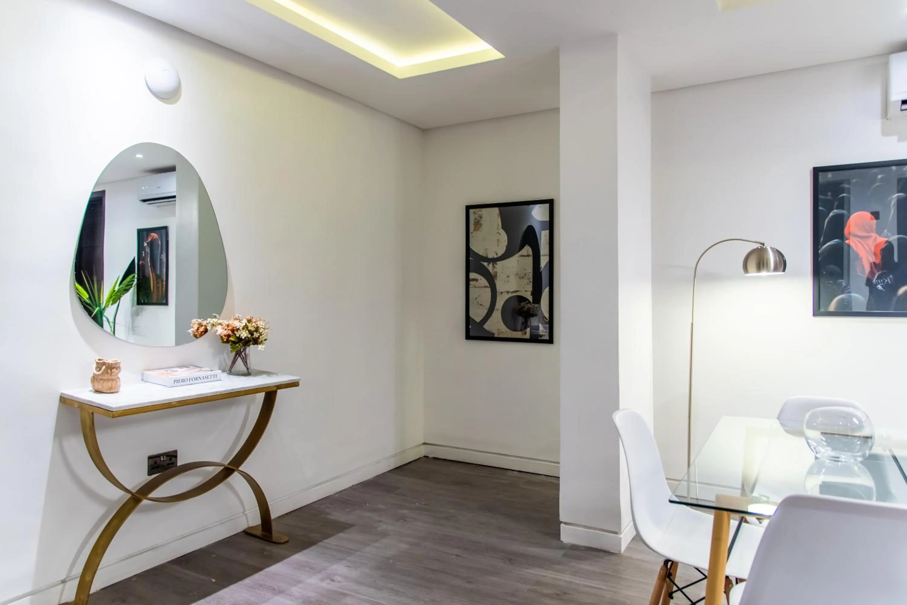 Living room in George Residence Lekki, Lagos - with Pool