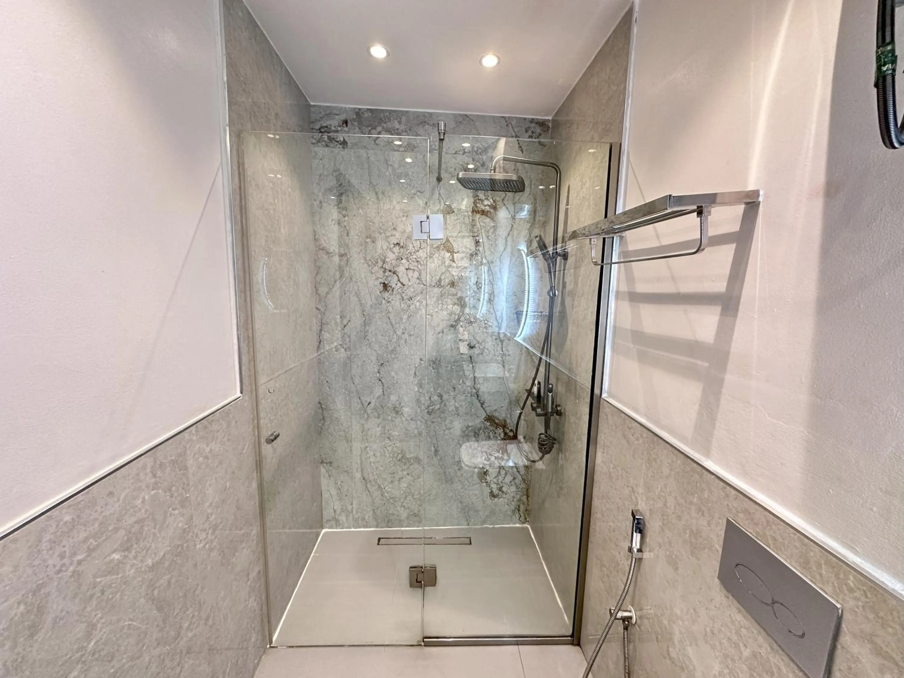 Shower in George Residence Lekki, Lagos - with Pool
