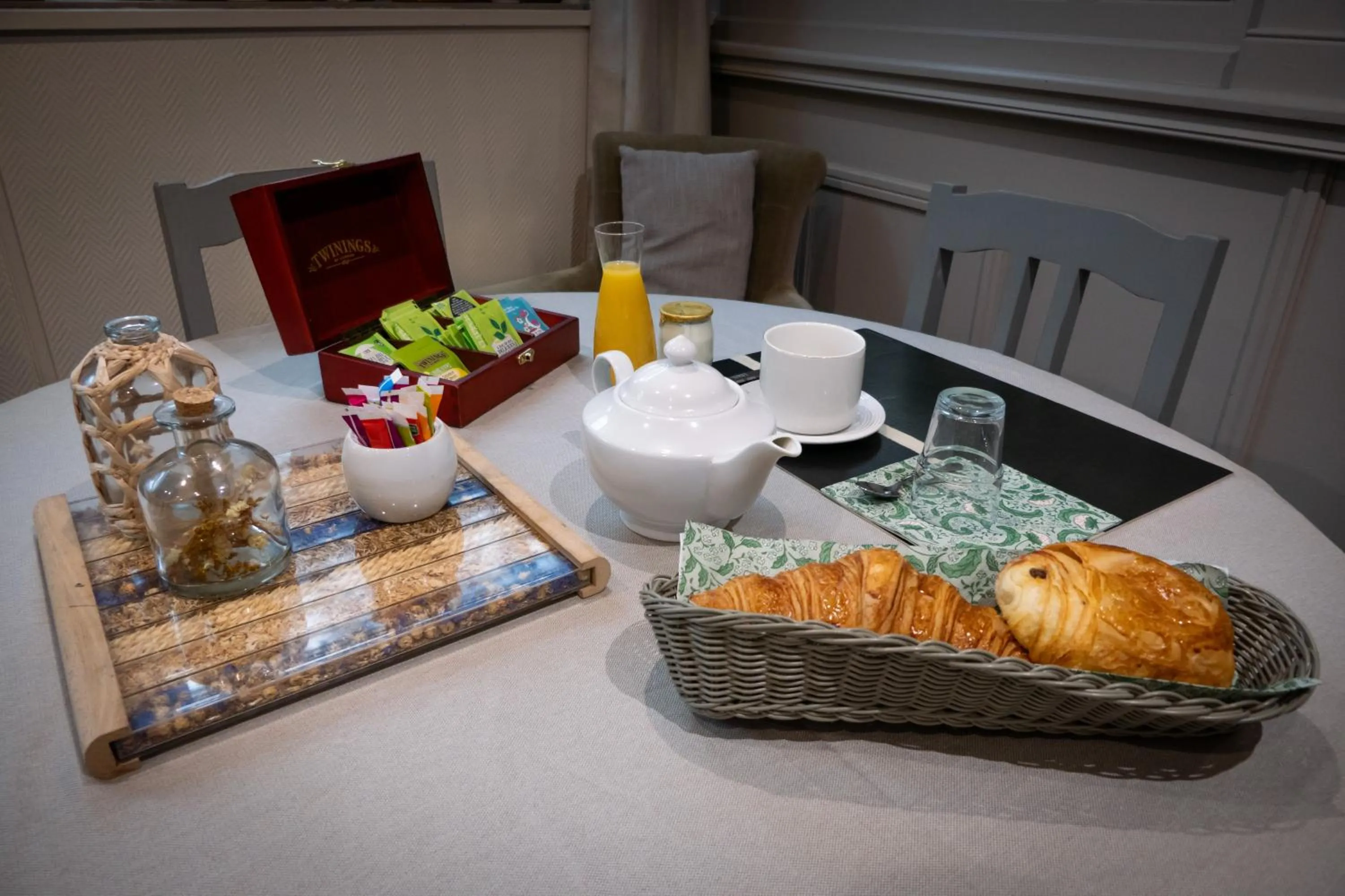 Breakfast in Hôtel de la gare