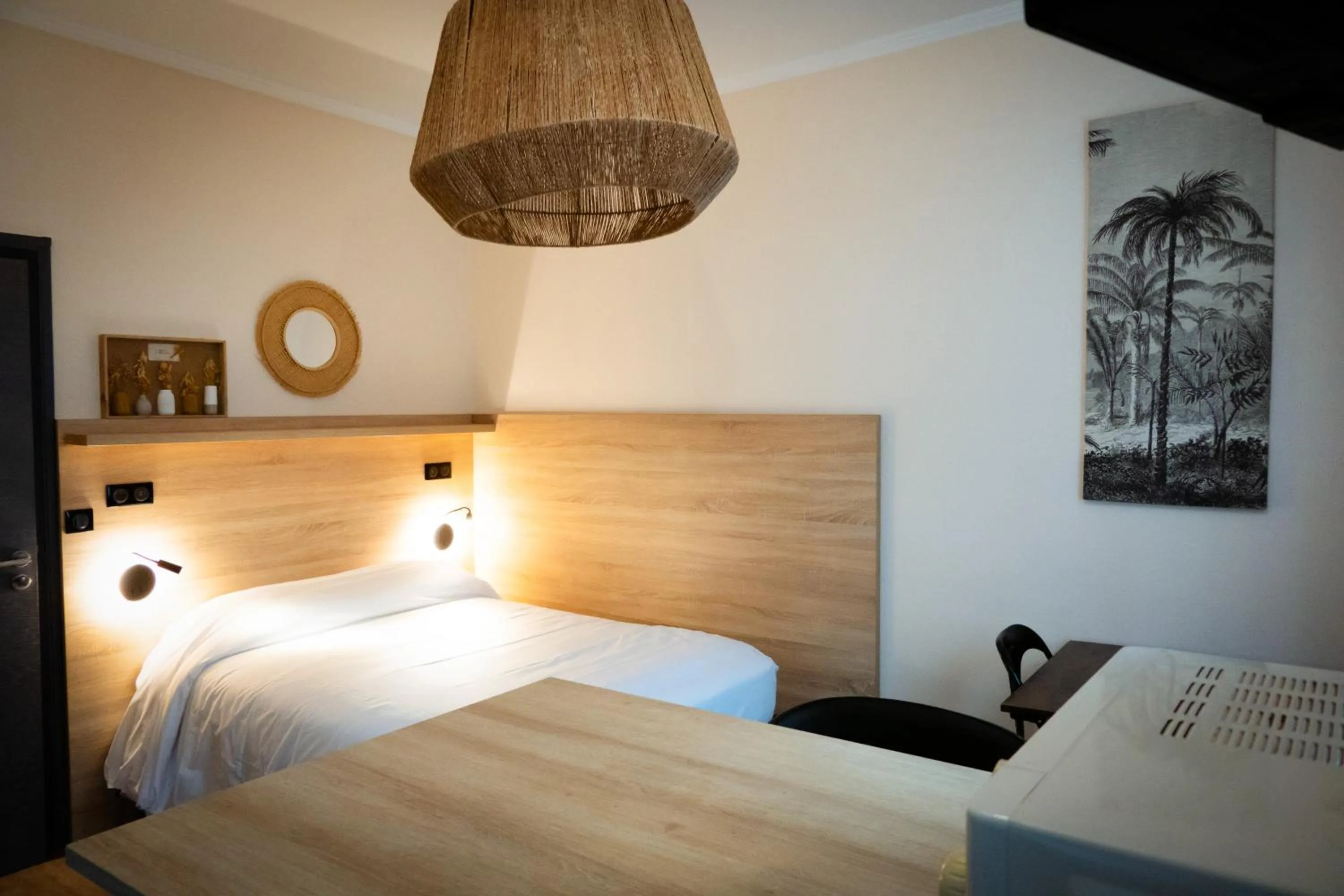 Bed in Hôtel de la gare