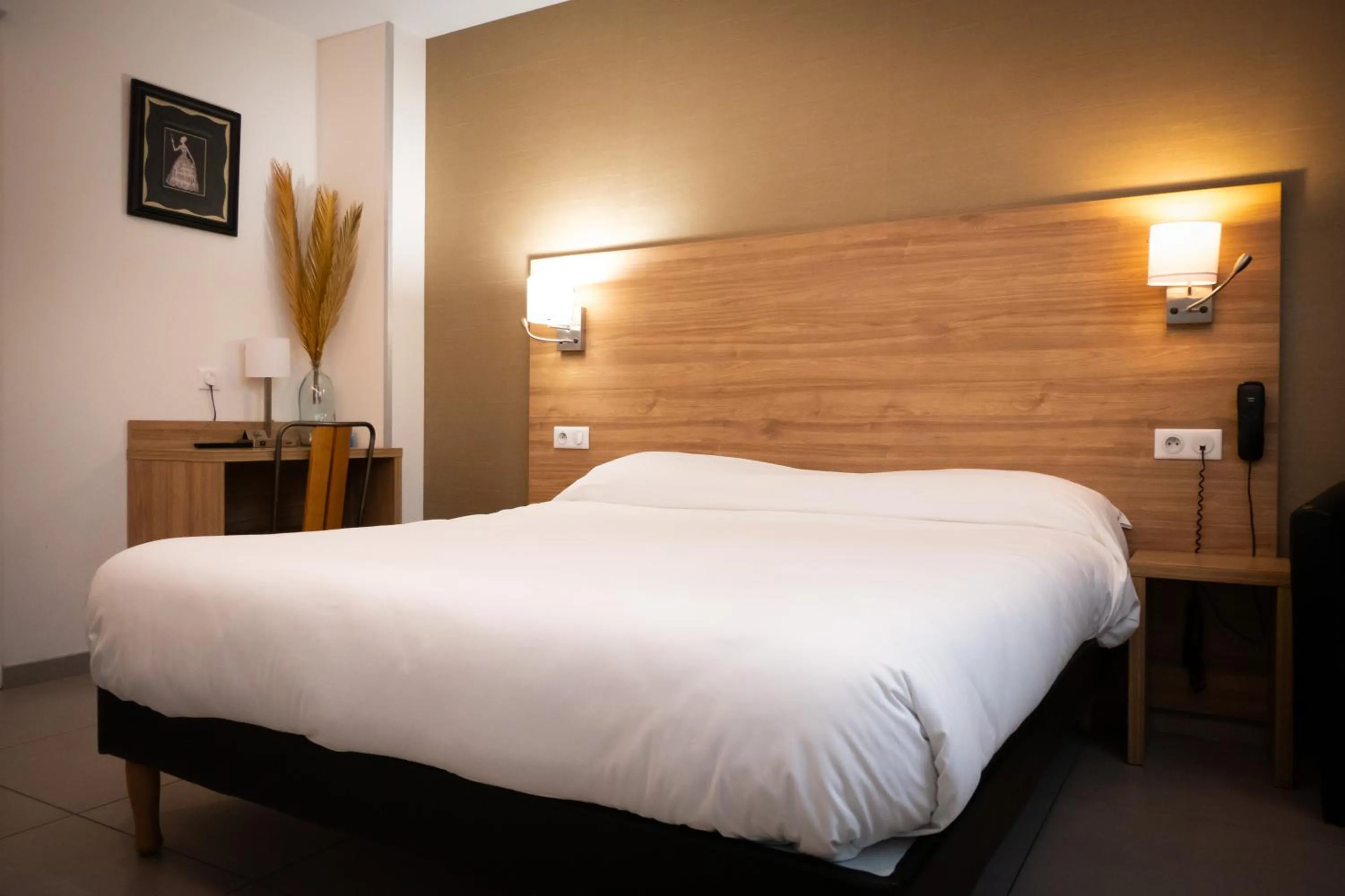 Bed in Hôtel de la gare