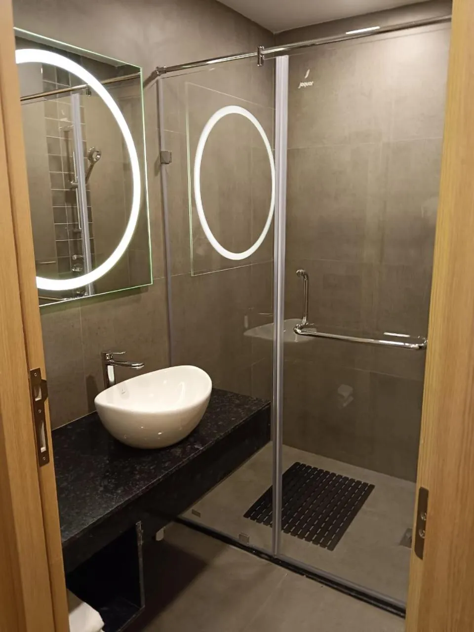 Bathroom in Ginger Goa Candolim