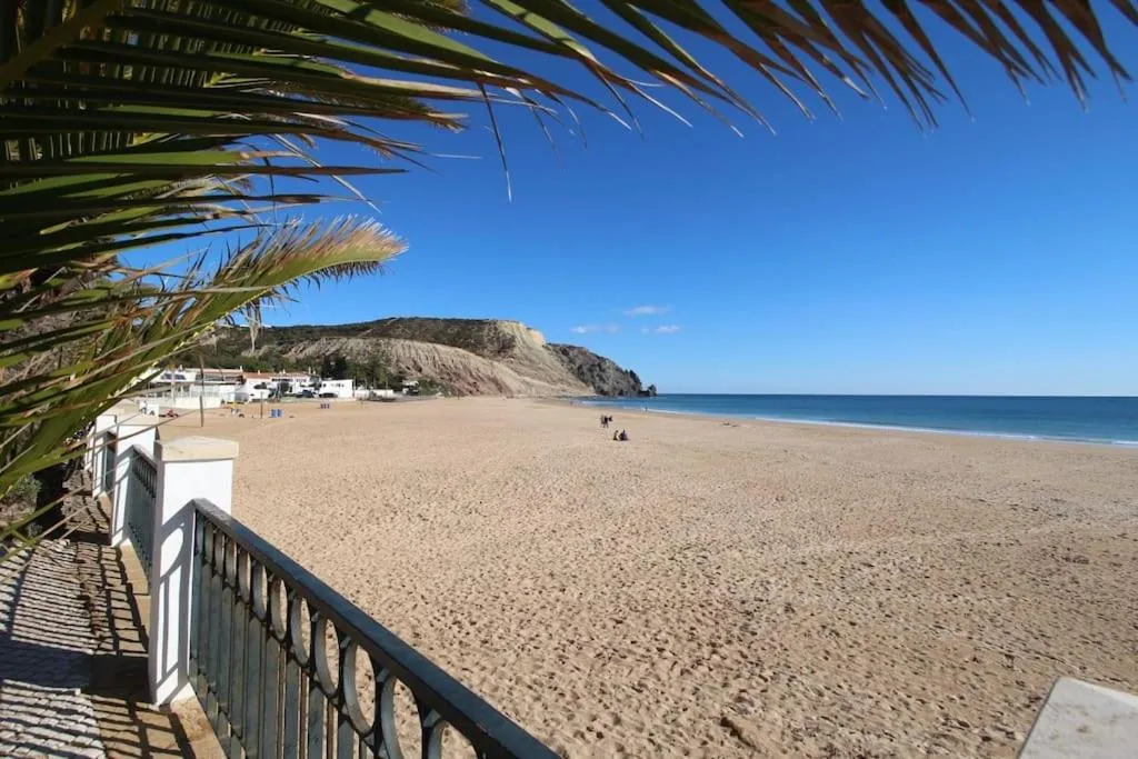 Beachfront Apartment Praia da Luz by Blue Diamond 23B