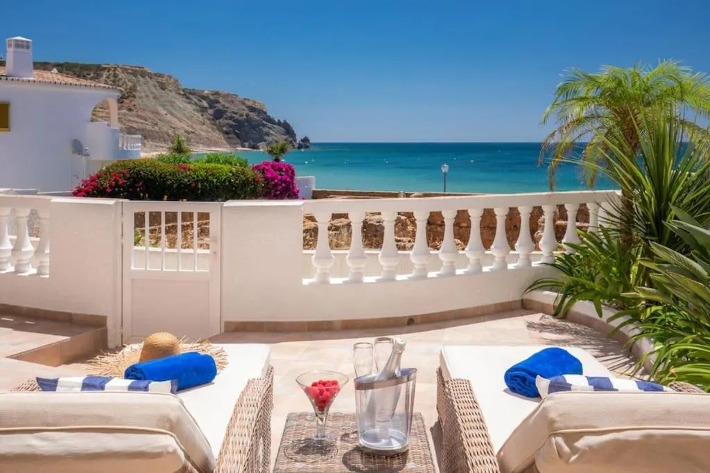 Beachfront Apartment Praia da Luz by Blue Diamond 23B