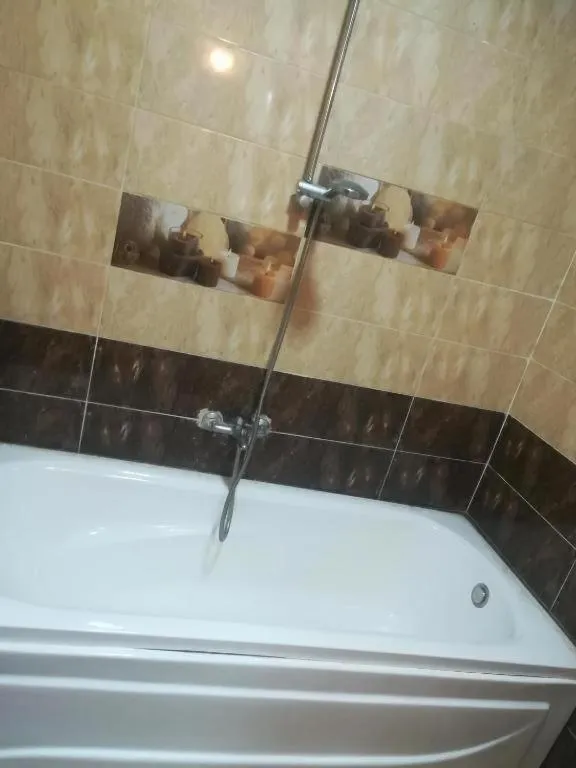 Shower in Pyramids View