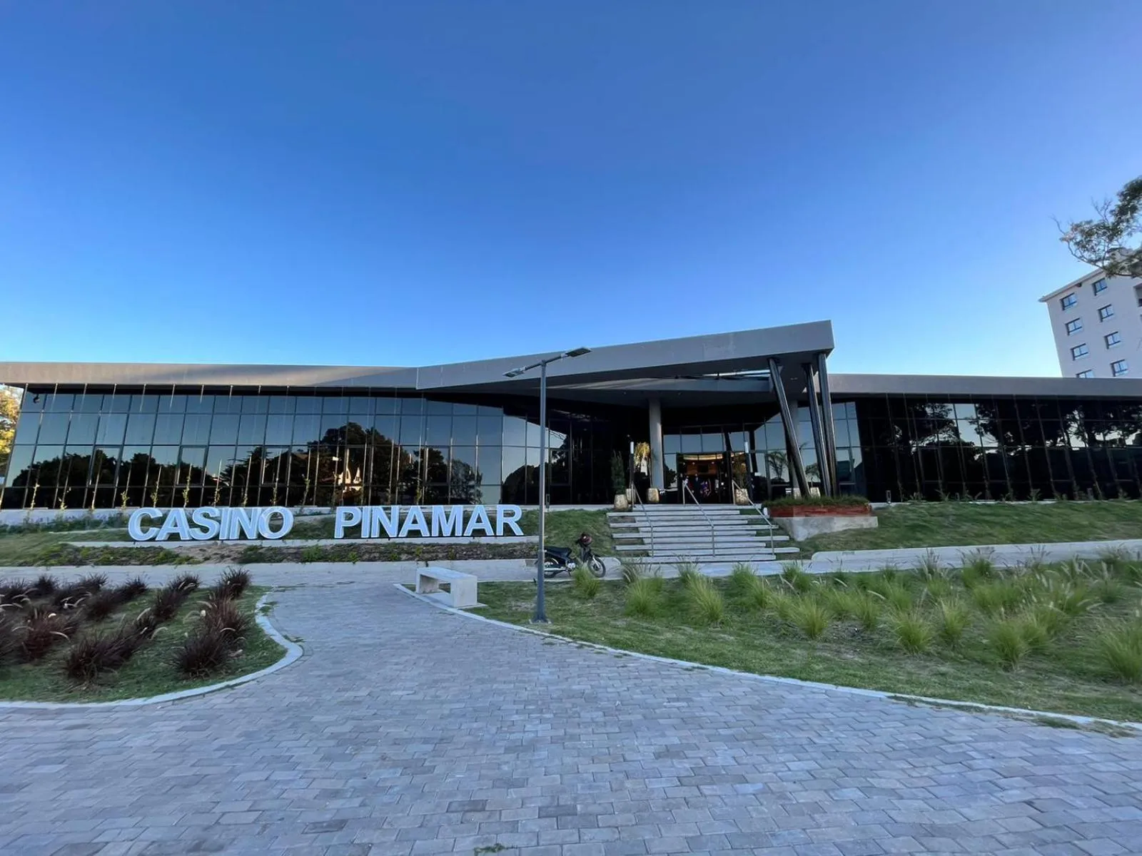 Casino in Garden Suites Pinamar