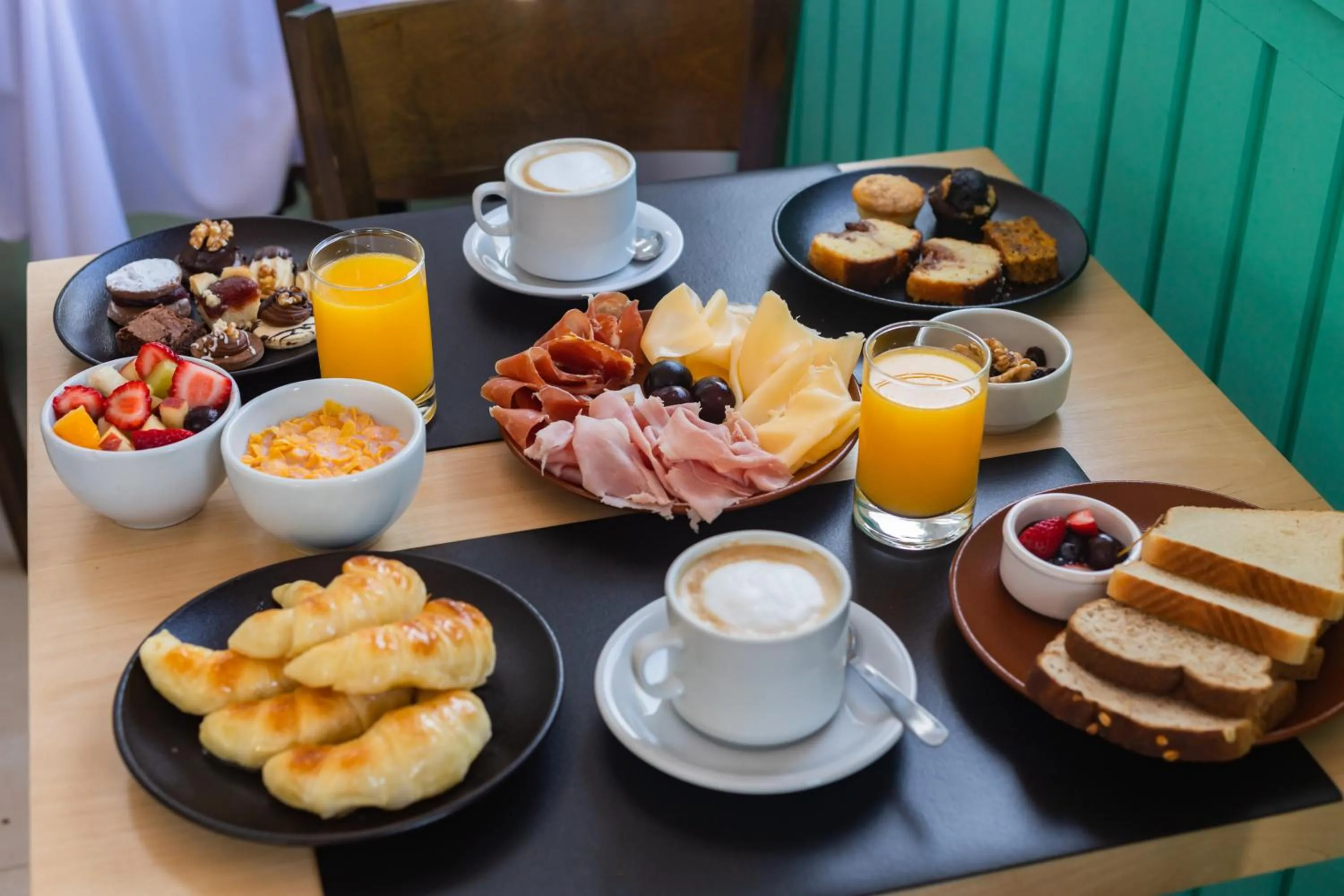 Continental breakfast in Garden Suites Pinamar