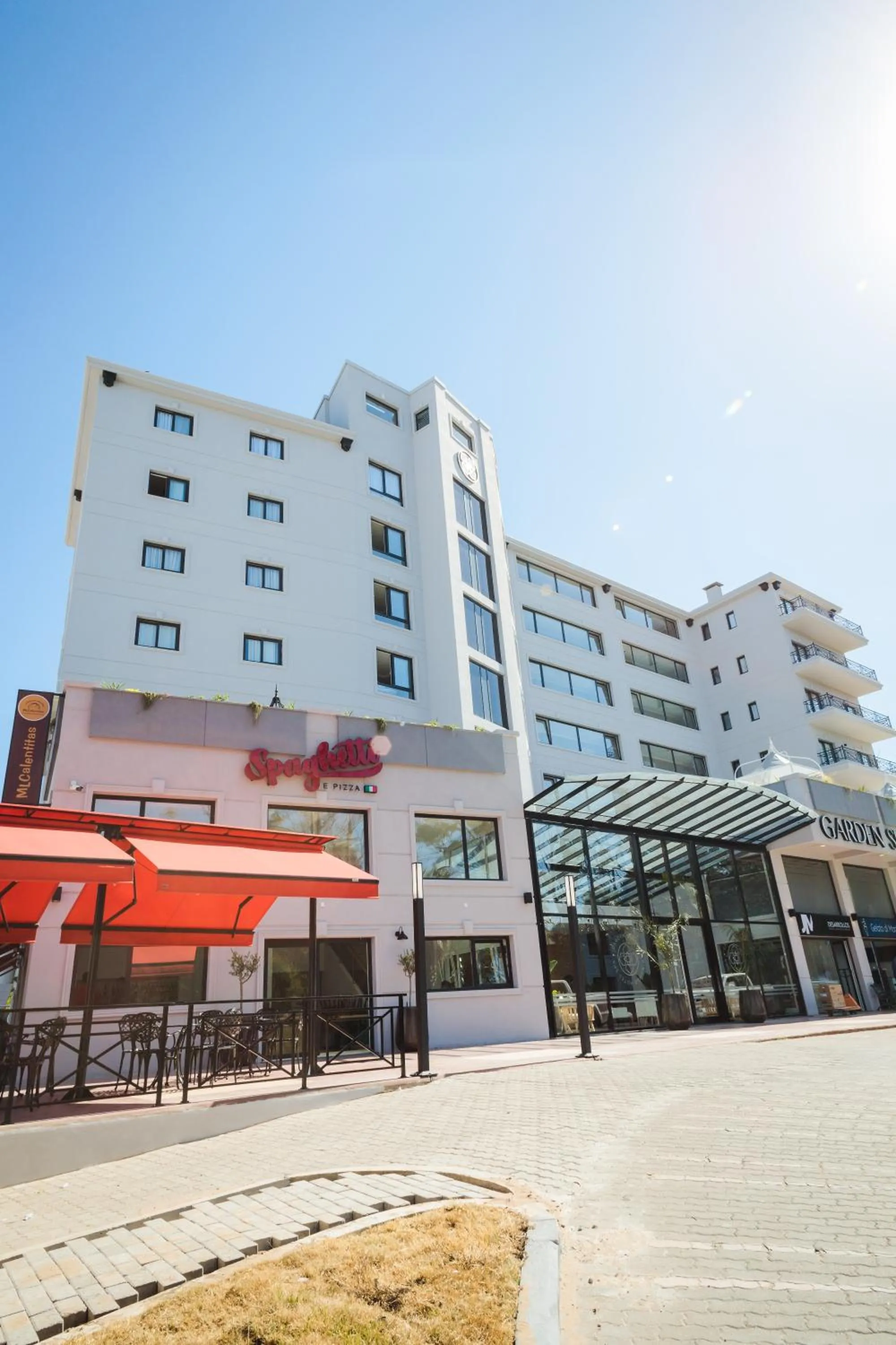 Property building in Garden Suites Pinamar