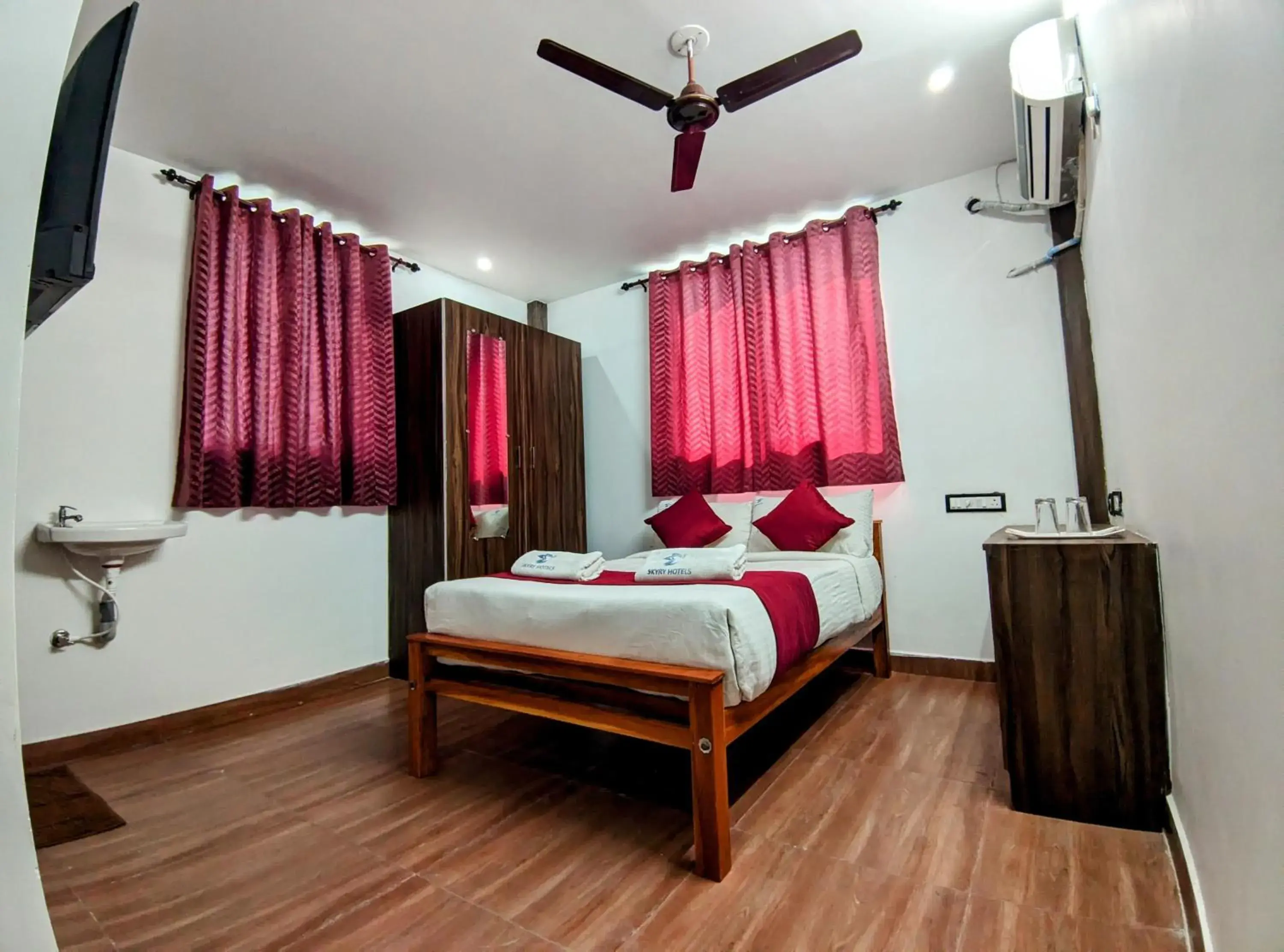 Skyry Hotels Singanallur Skyry Hotels Singanallur
