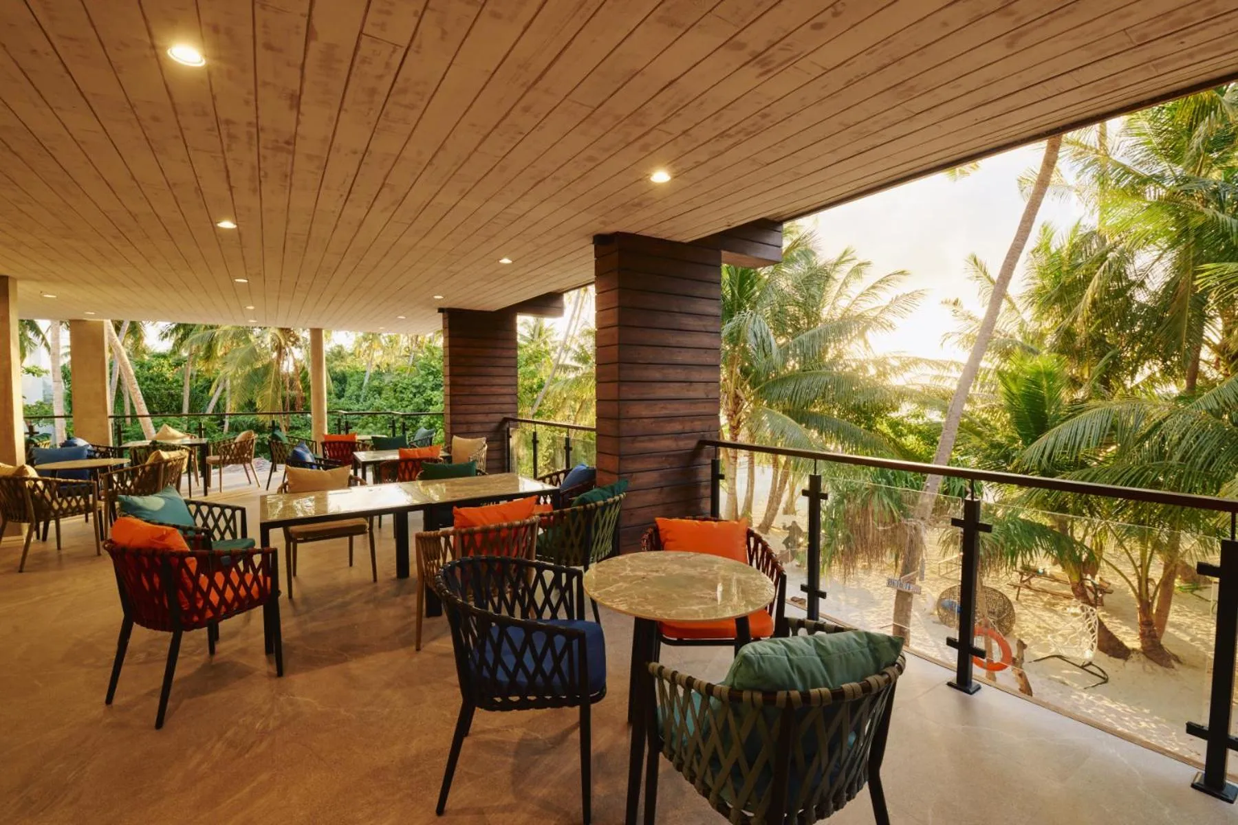 Lounge or bar in Beach Hotel Dhigurah