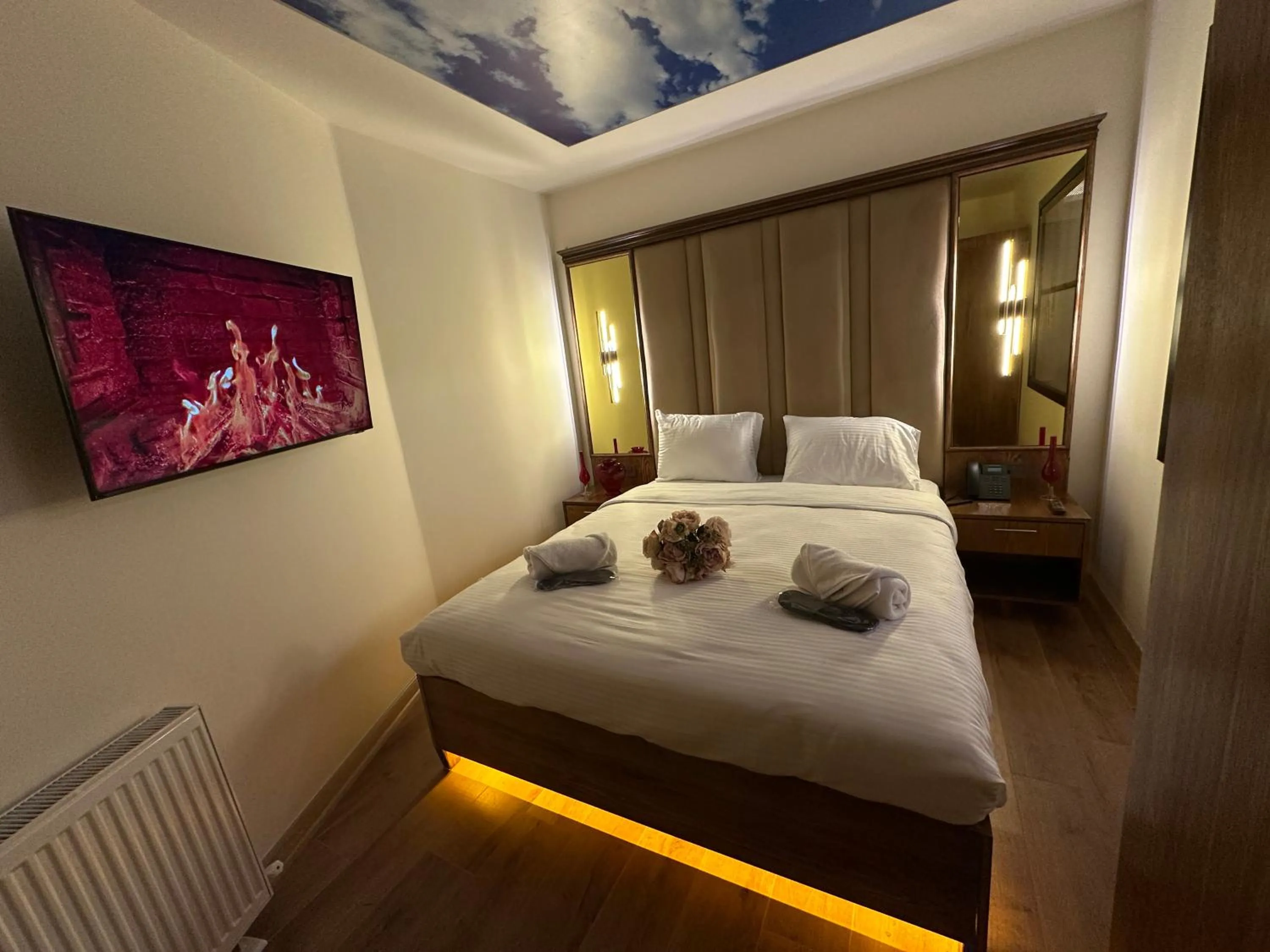 Bed in Lokka Hotel Ortakoy
