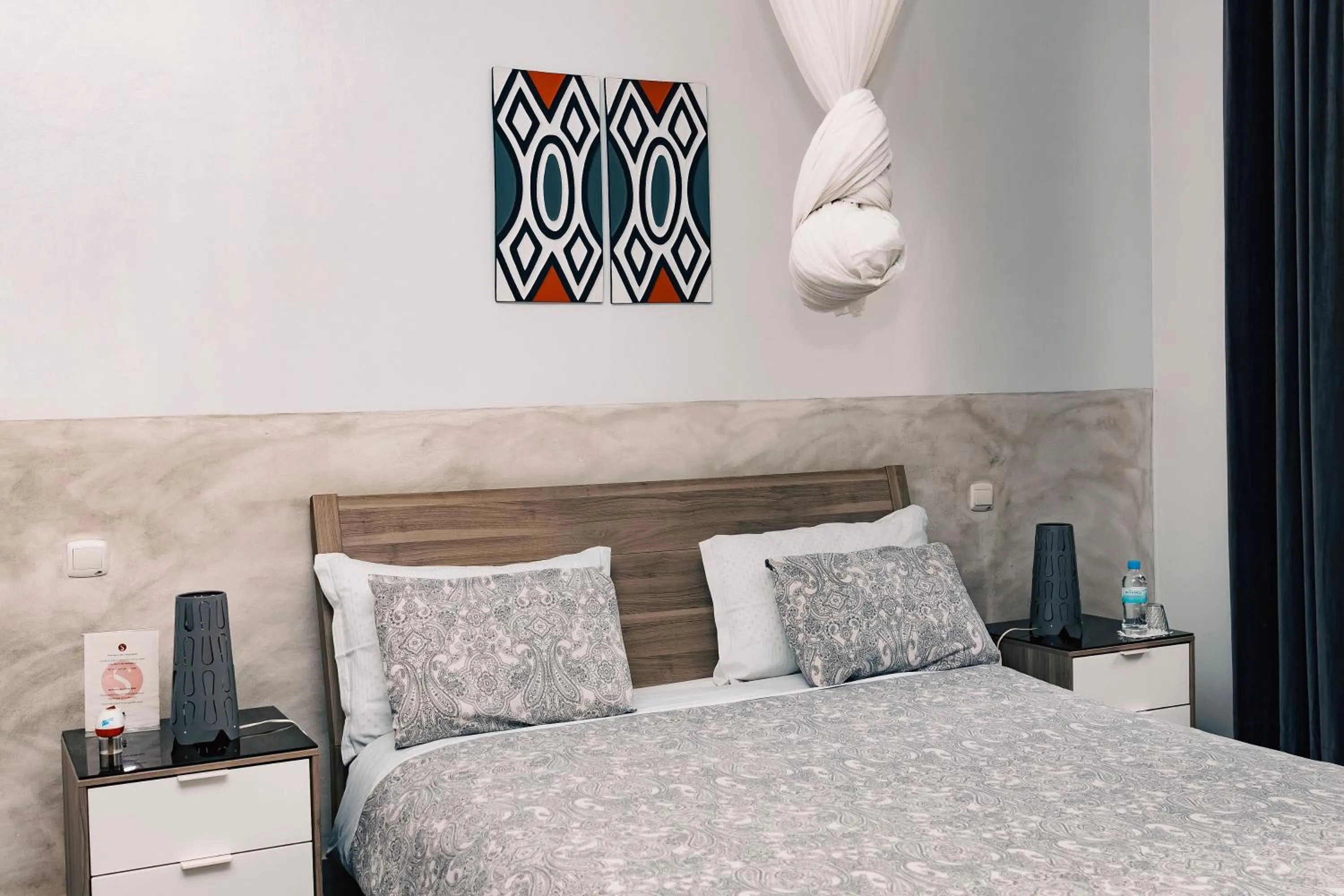 Bed in 5 Swiss Hotel