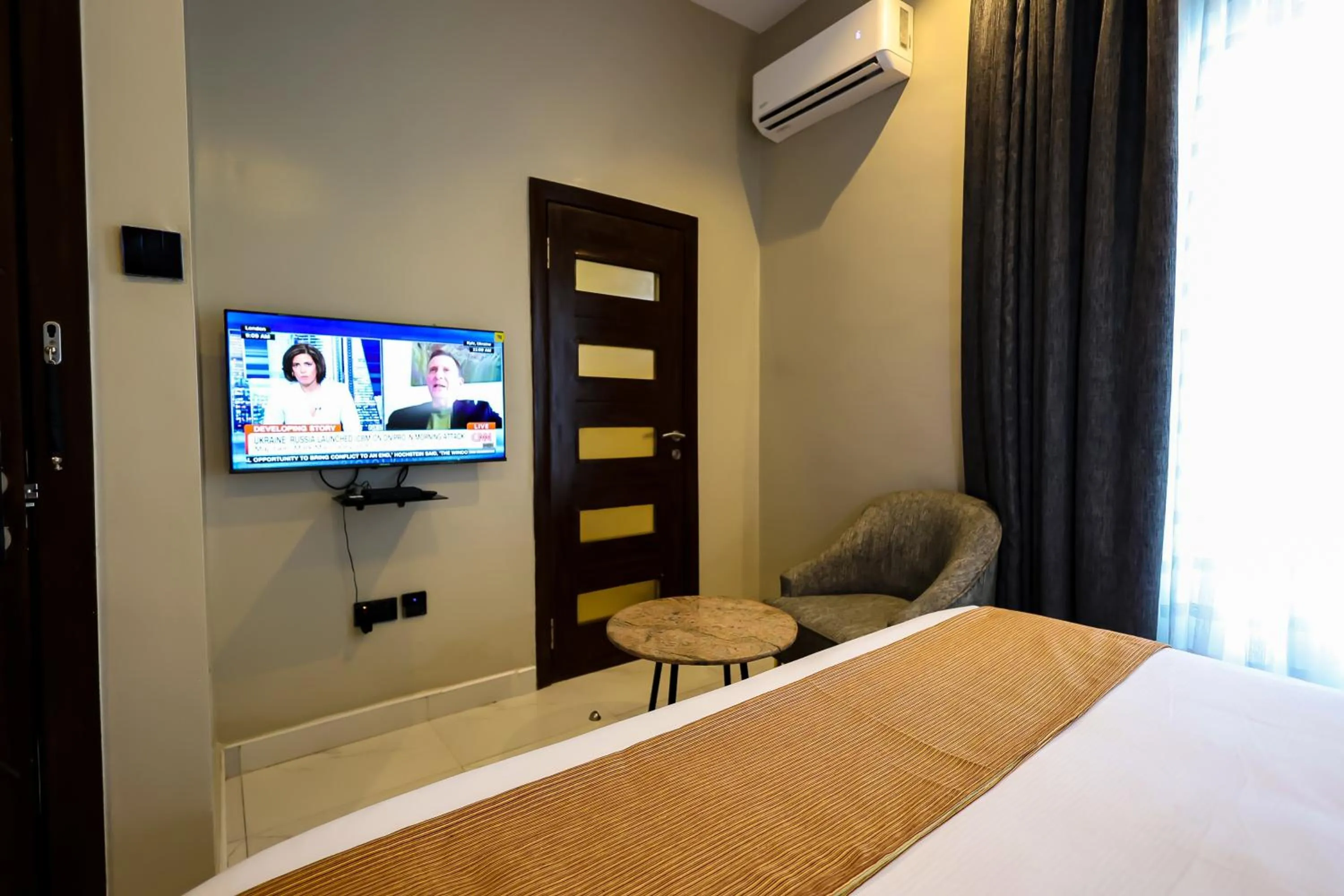 Bed in Ringruby Hotel, Eso Close