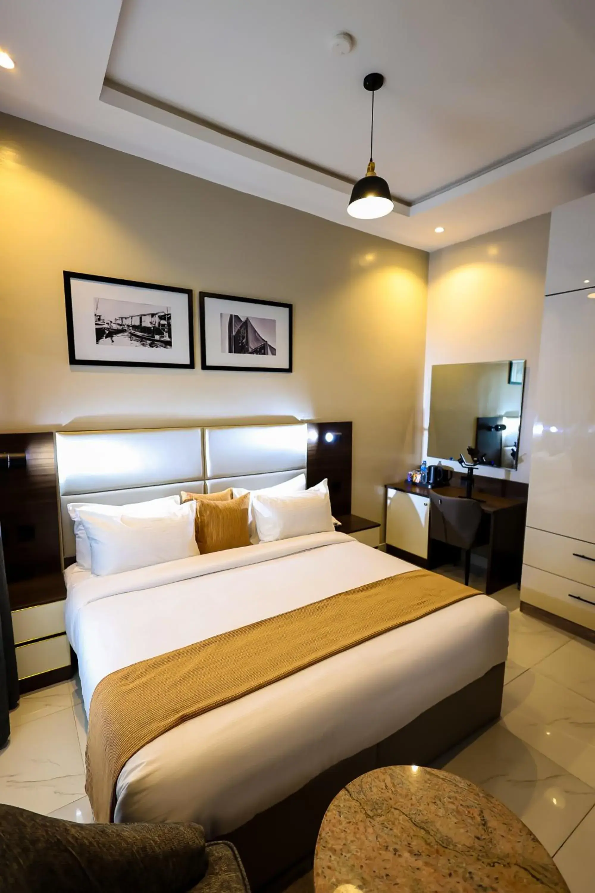 Executive Suite - single occupancy in Ringruby Hotel, Eso Close Executive Suite - single occupancy in Ringruby Hotel, Eso Close