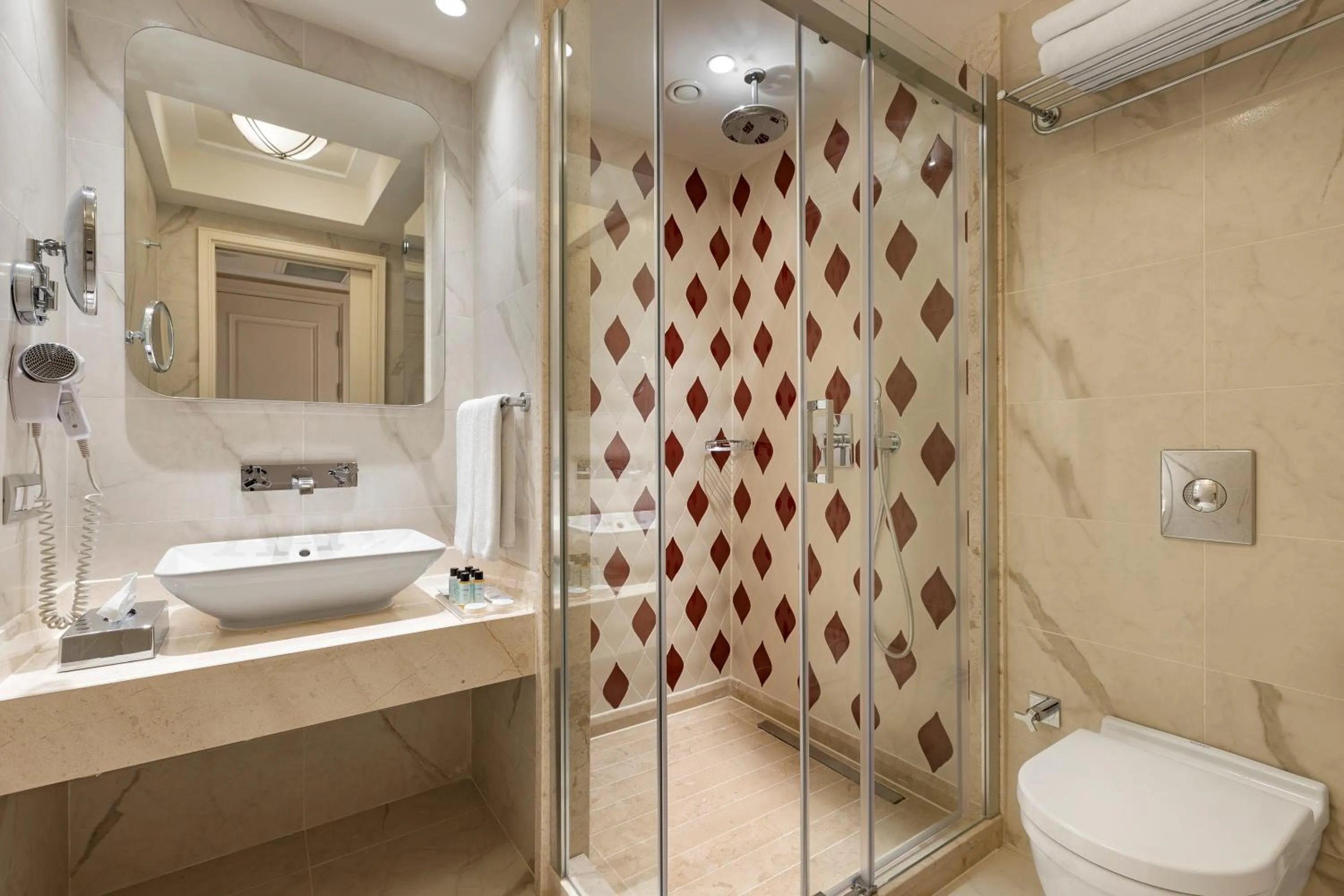 Bathroom in Titanic City Taksim