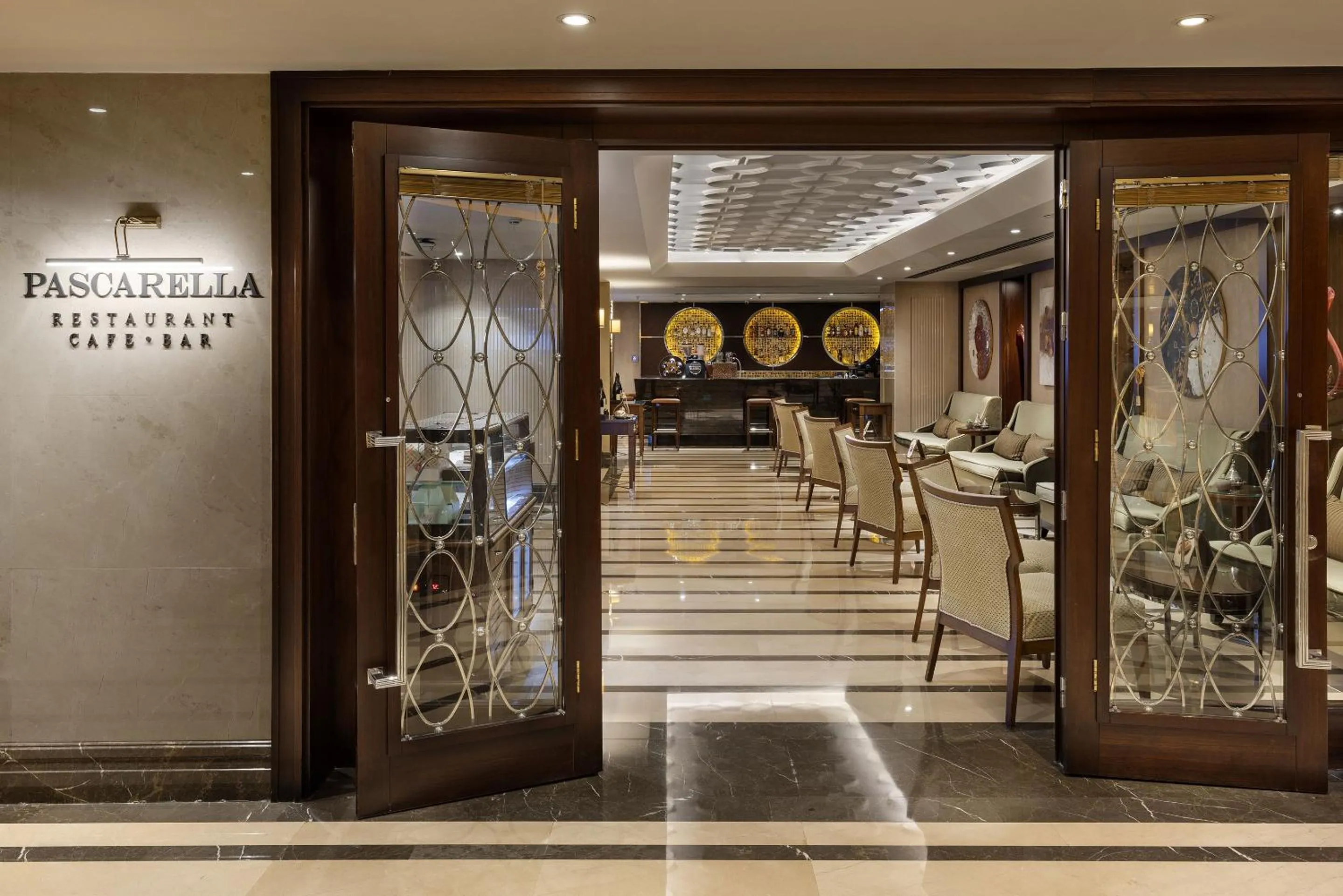 Restaurant/places to eat in Titanic City Taksim