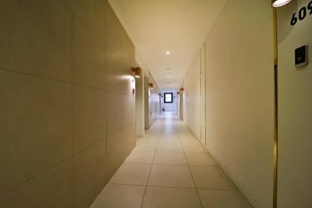 Suwon Brown Dot Suwon Ingyegyo