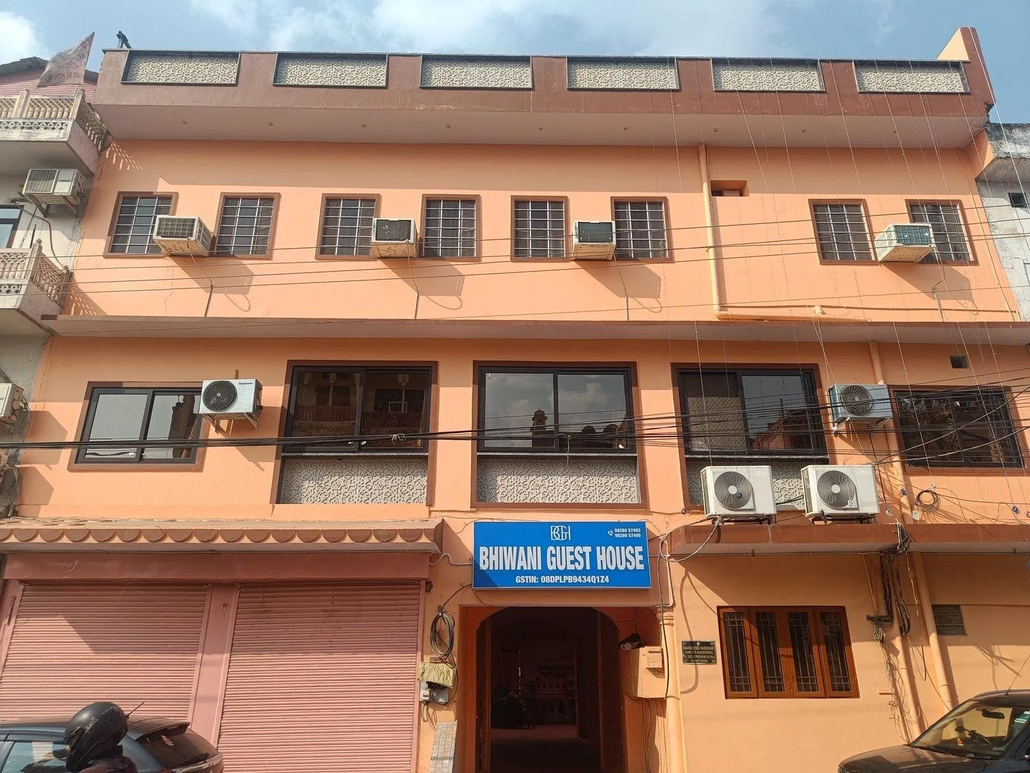 Bhiwani Guest House