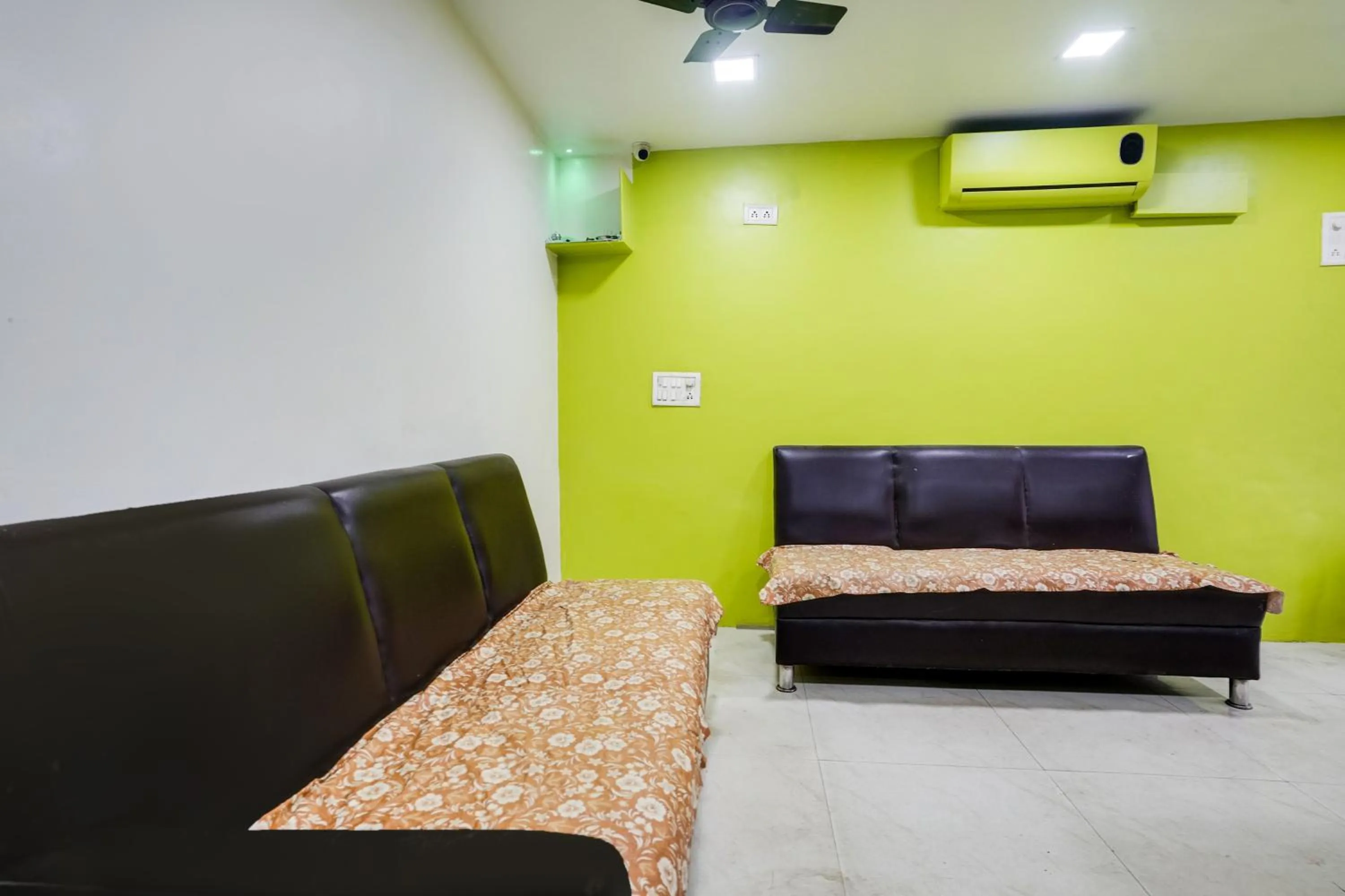 Lobby or reception in Hotel O Om Sai Palace