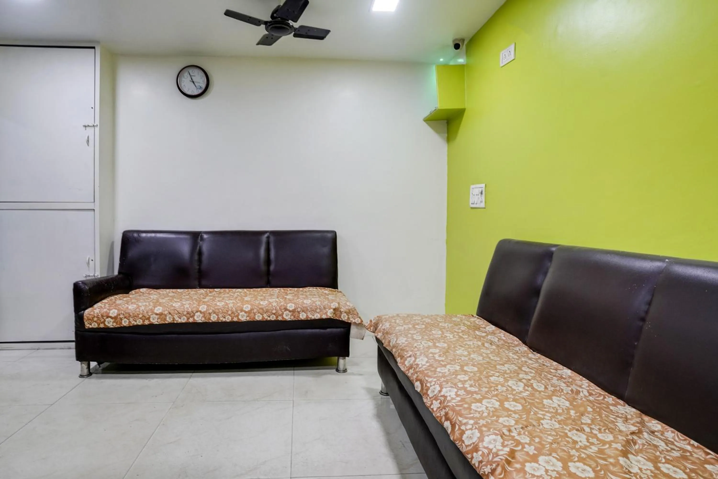 Lobby or reception in Hotel O Om Sai Palace