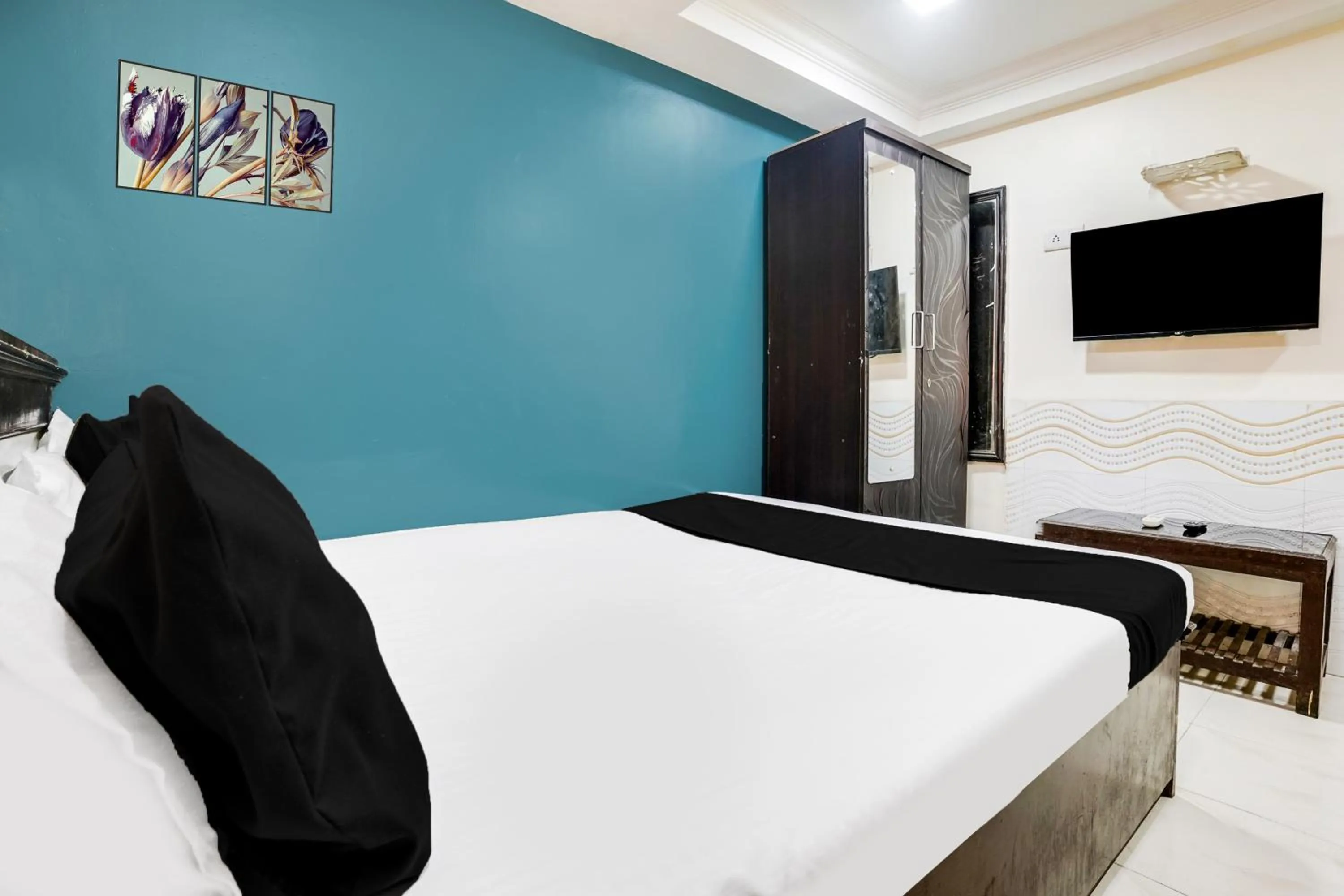 Bedroom in Hotel O Om Sai Palace