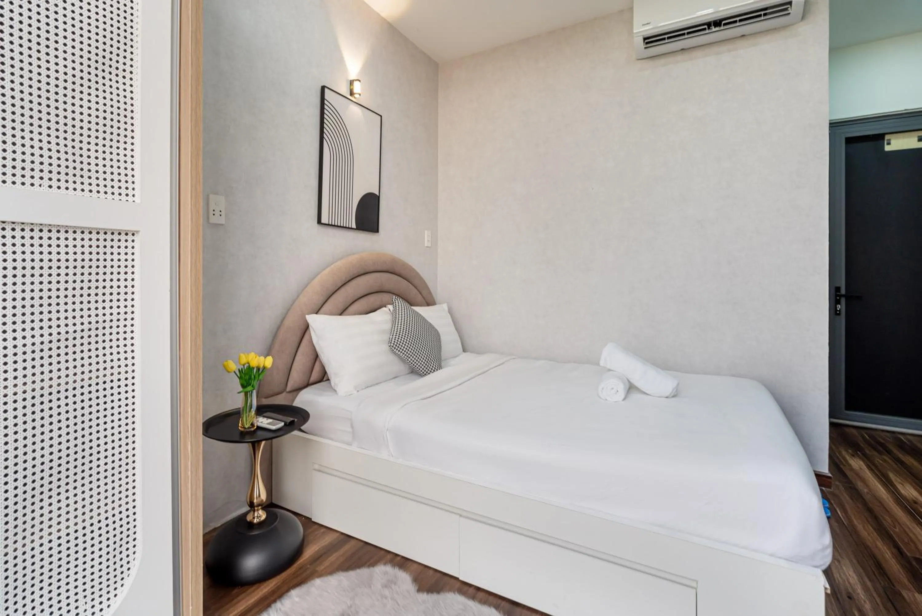 Bed in Lotus Lalala Inn Hotel