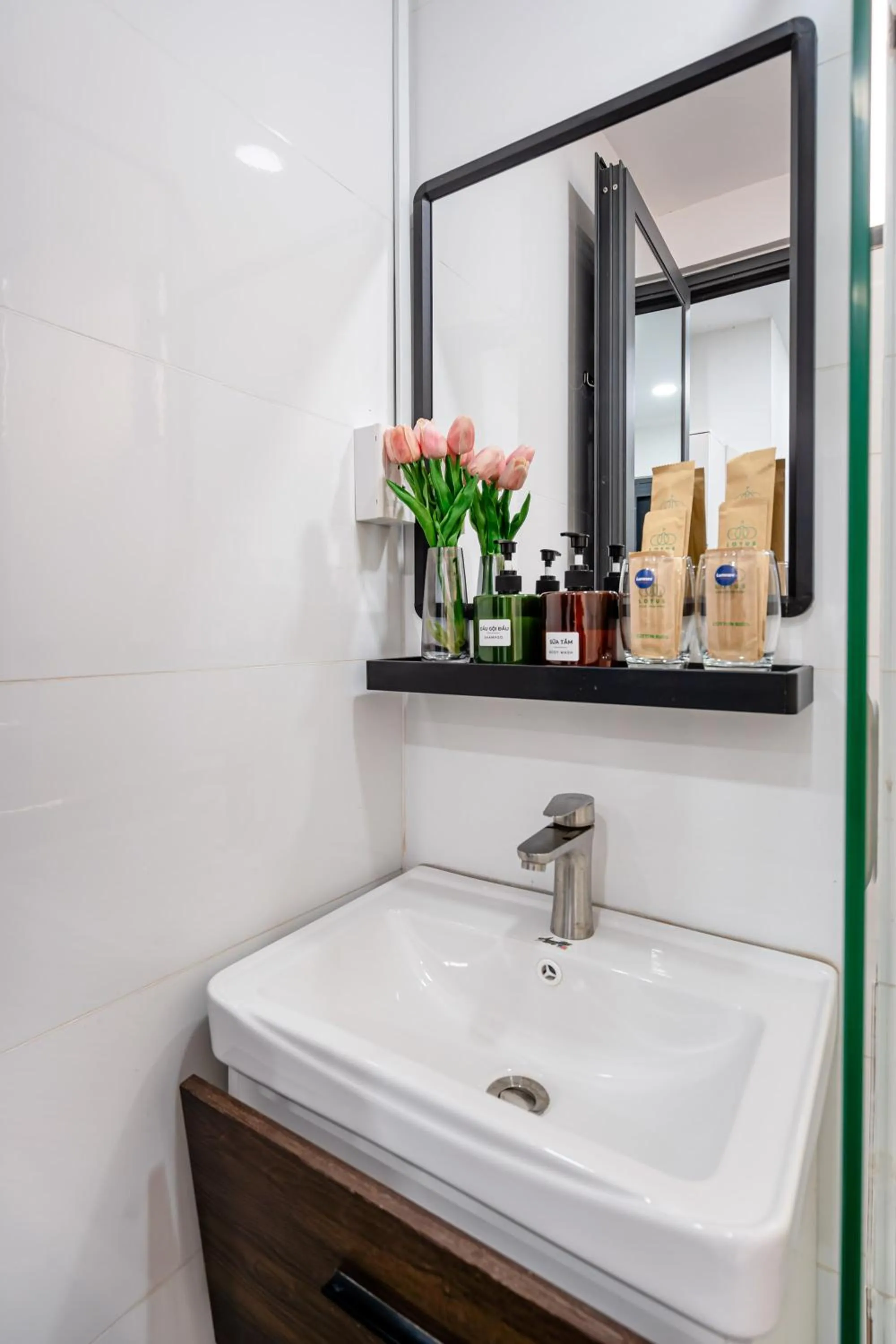 Bathroom in Lotus Lalala Inn Hotel