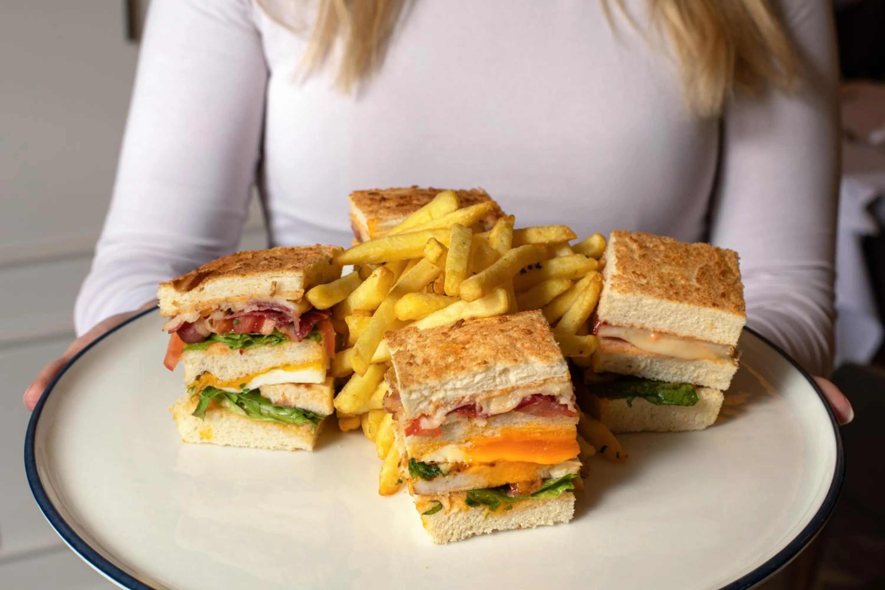 Restaurant/places to eat in Me by Mula