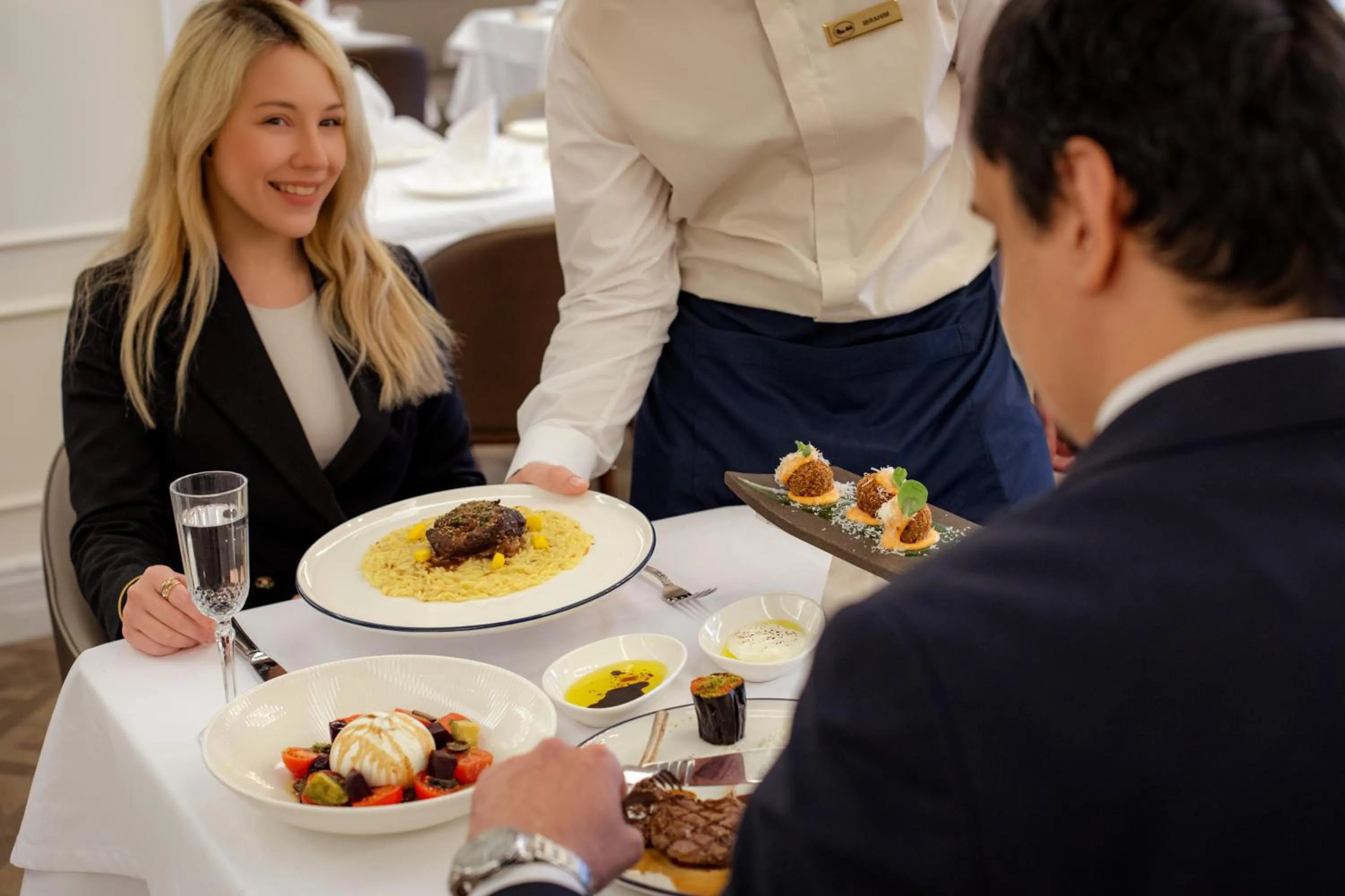 Restaurant/places to eat in Me by Mula