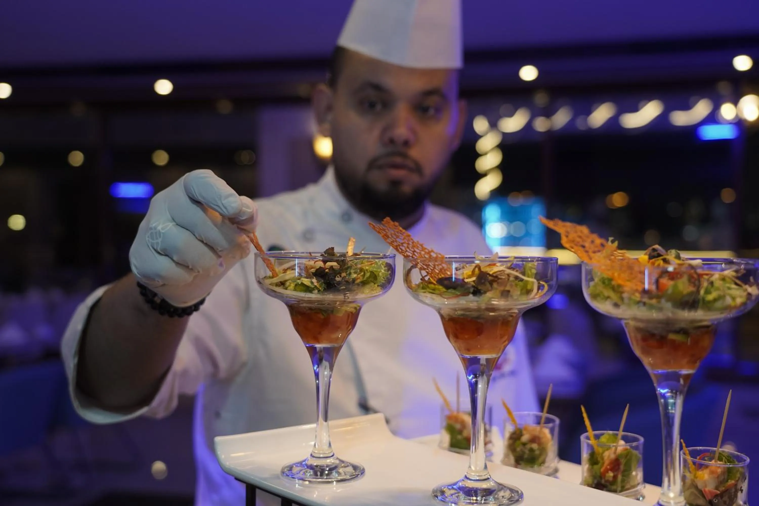 Food and drinks in La Zona Continental Hotel