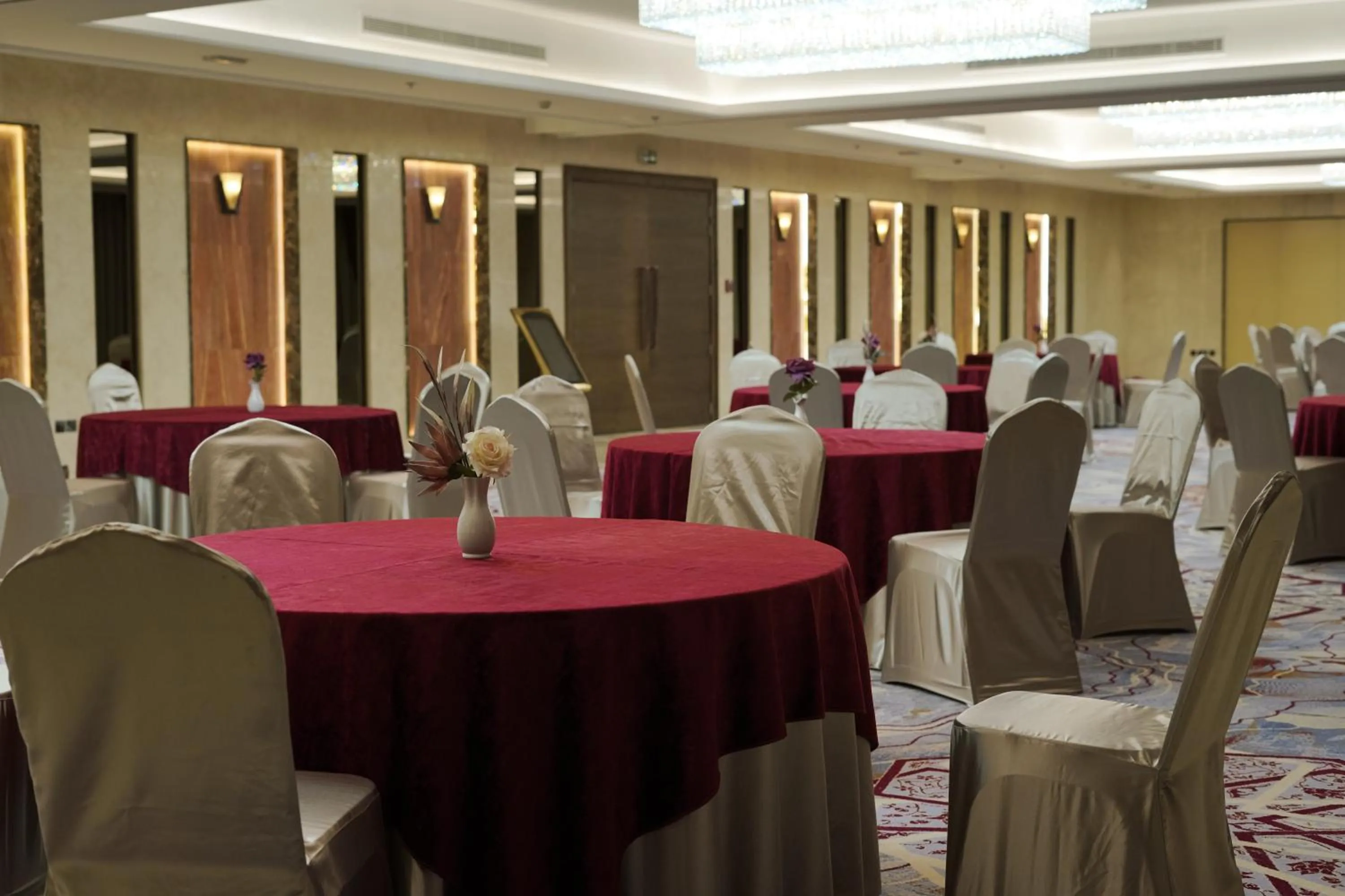 Banquet/Function facilities in La Zona Continental Hotel