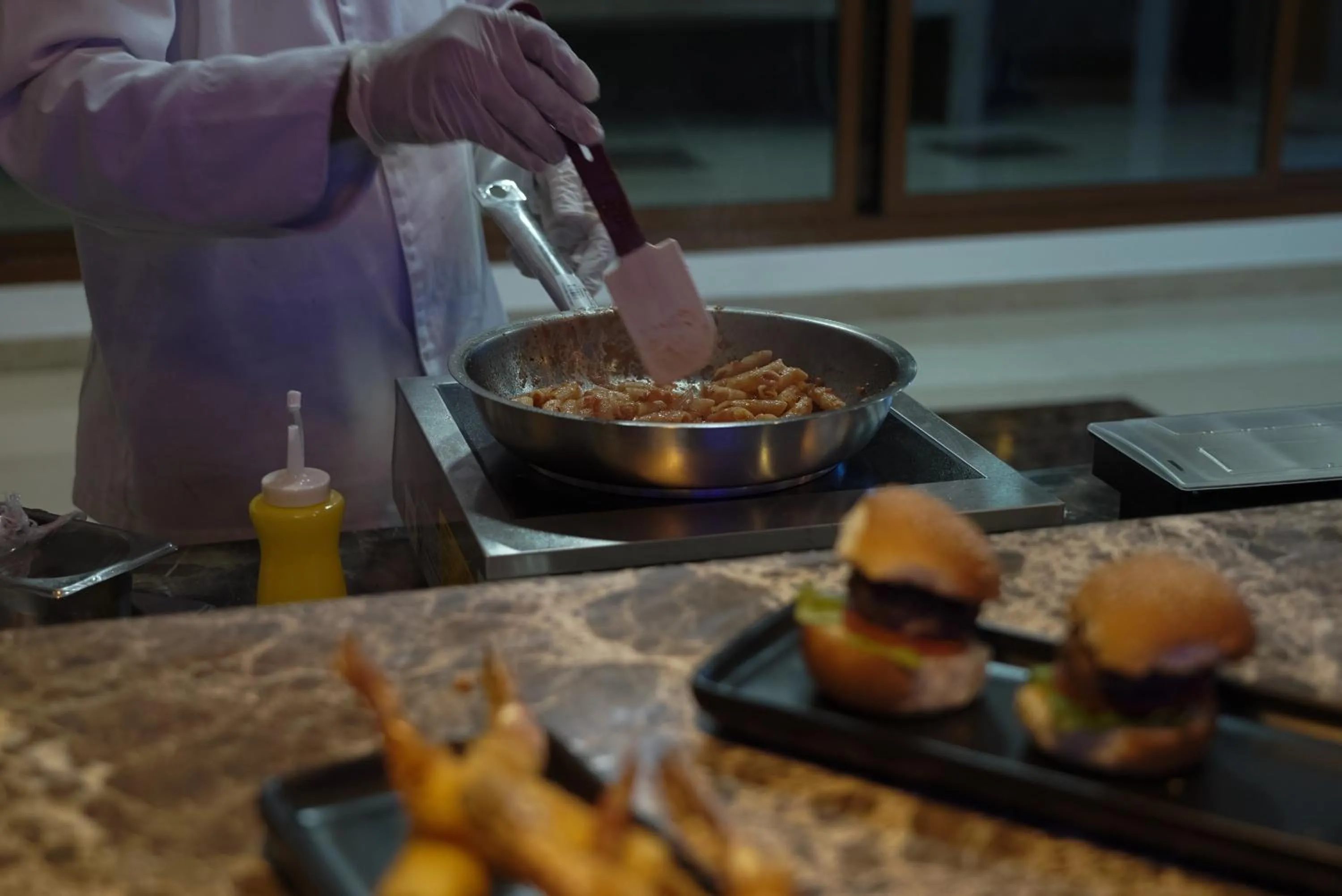 Food in La Zona Continental Hotel