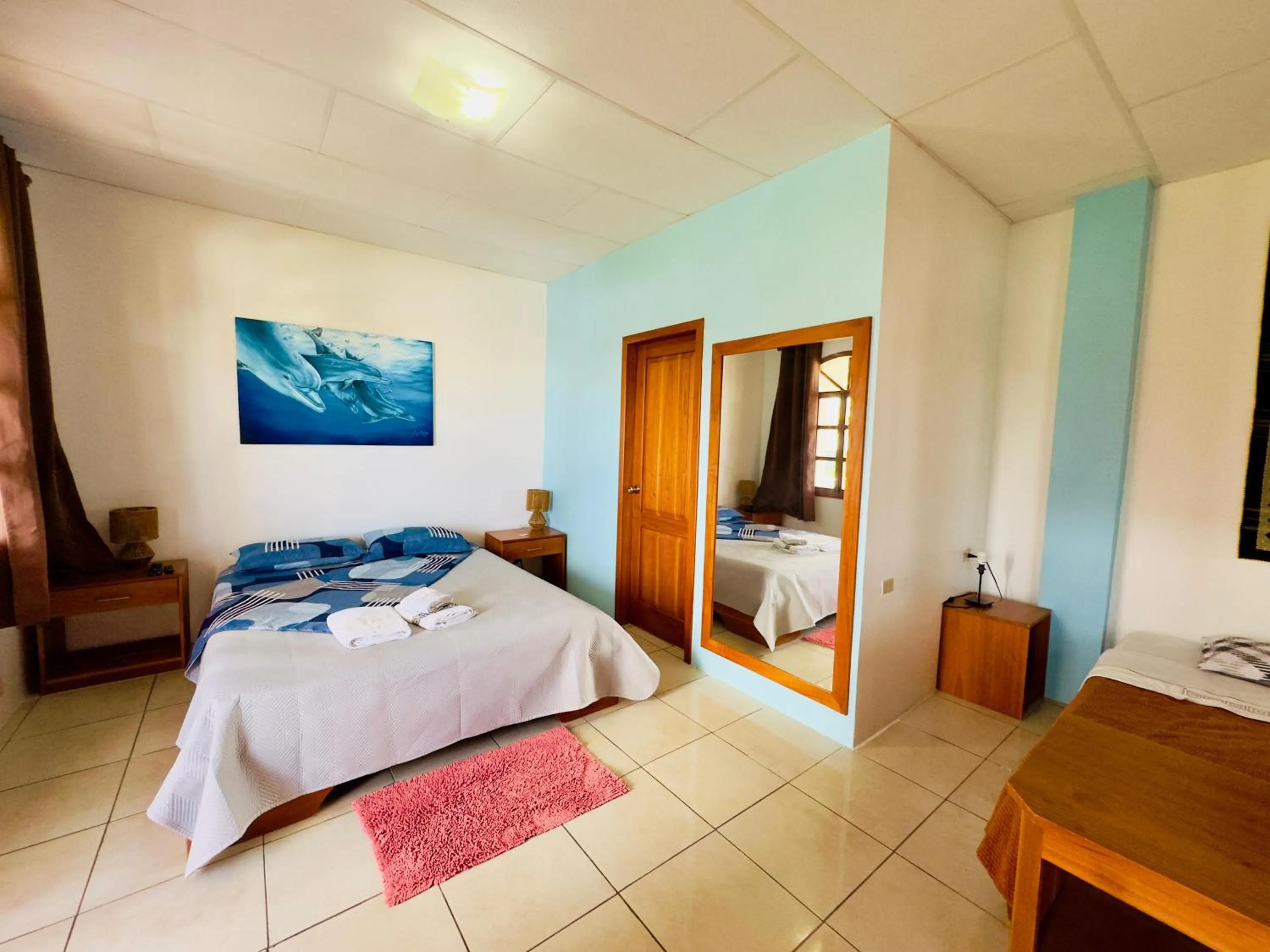 Bed in The Galapagos Pearl B&B