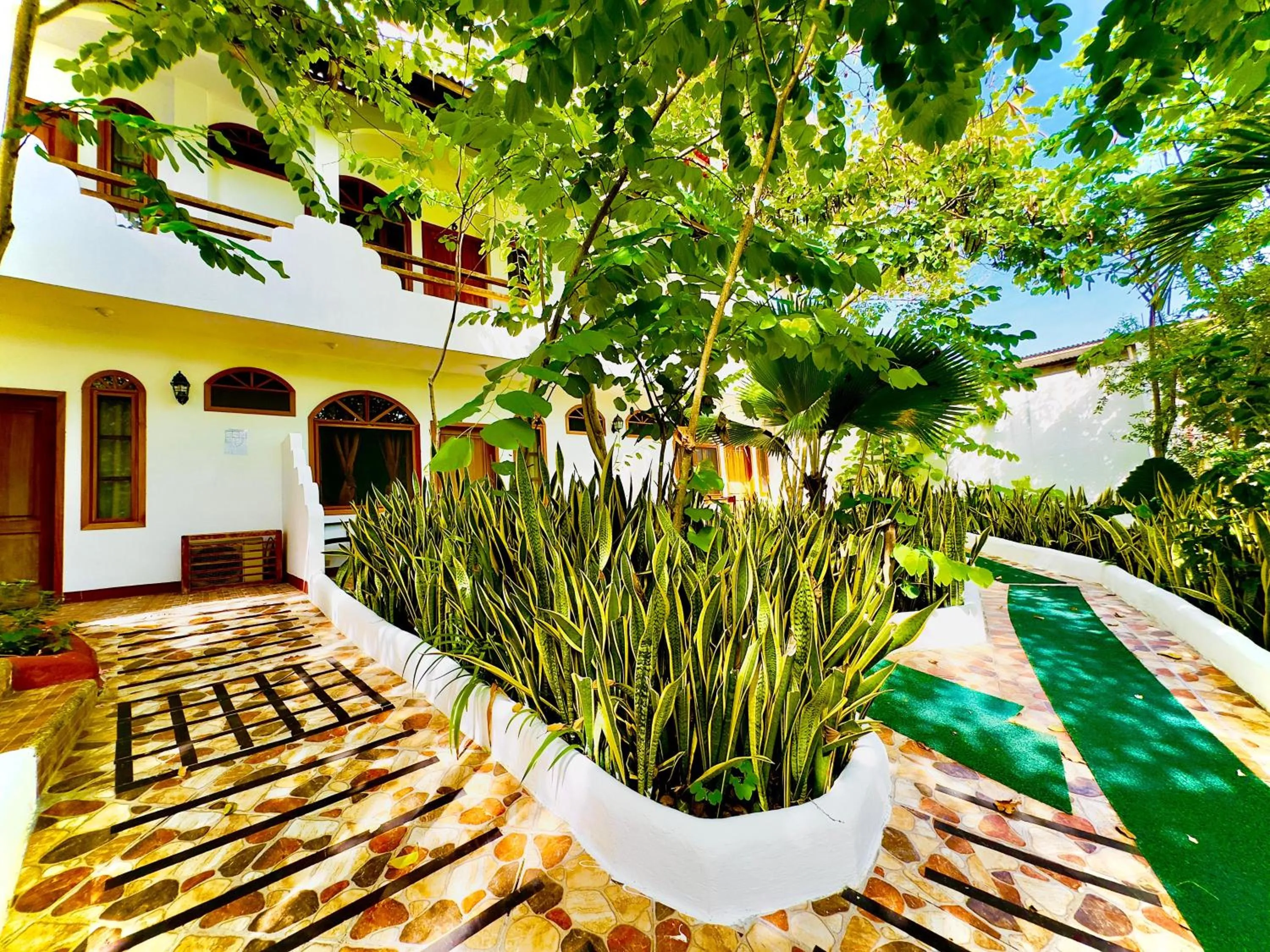 Property building in The Galapagos Pearl B&B