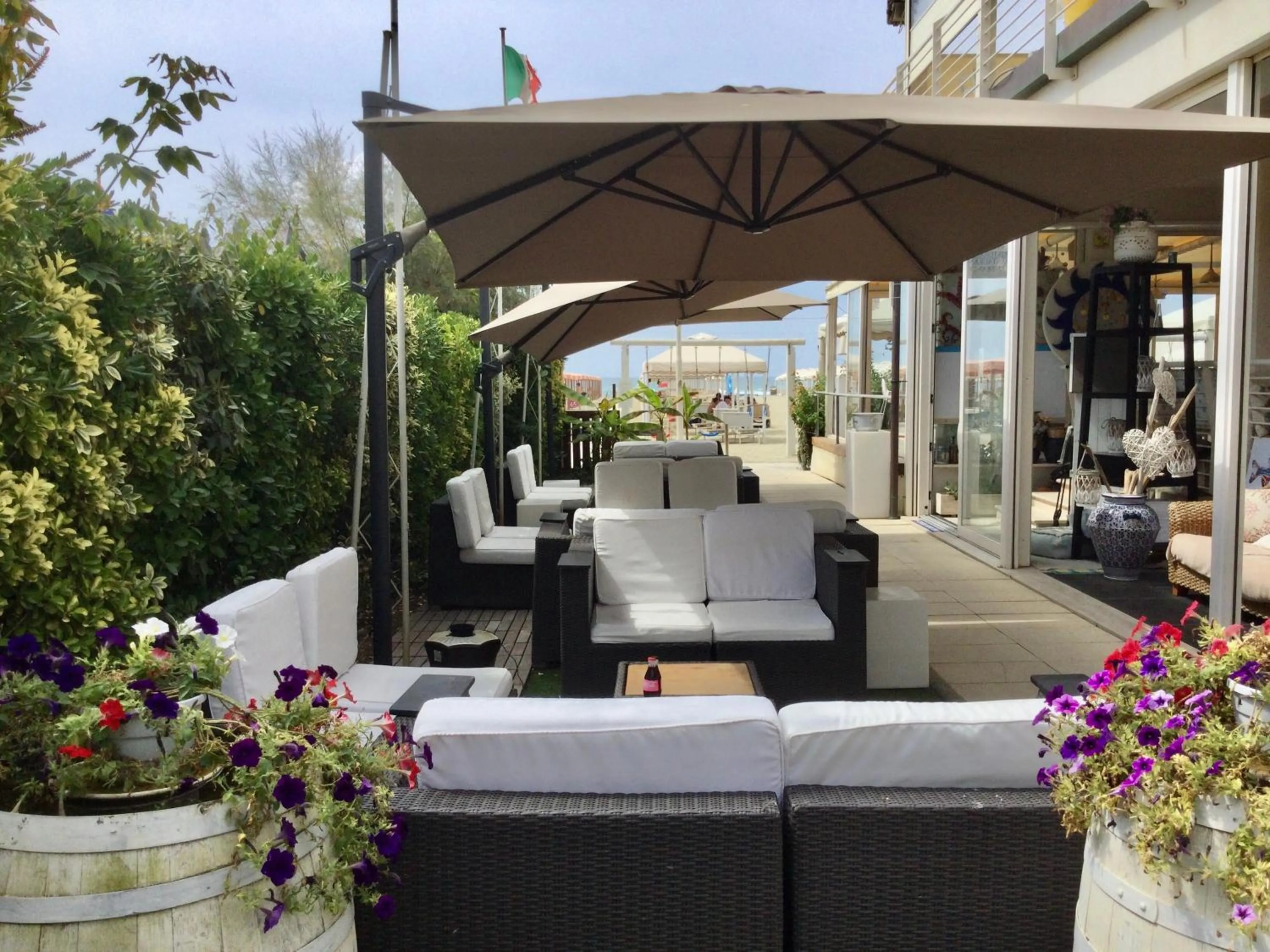 Property building in Danio beach house