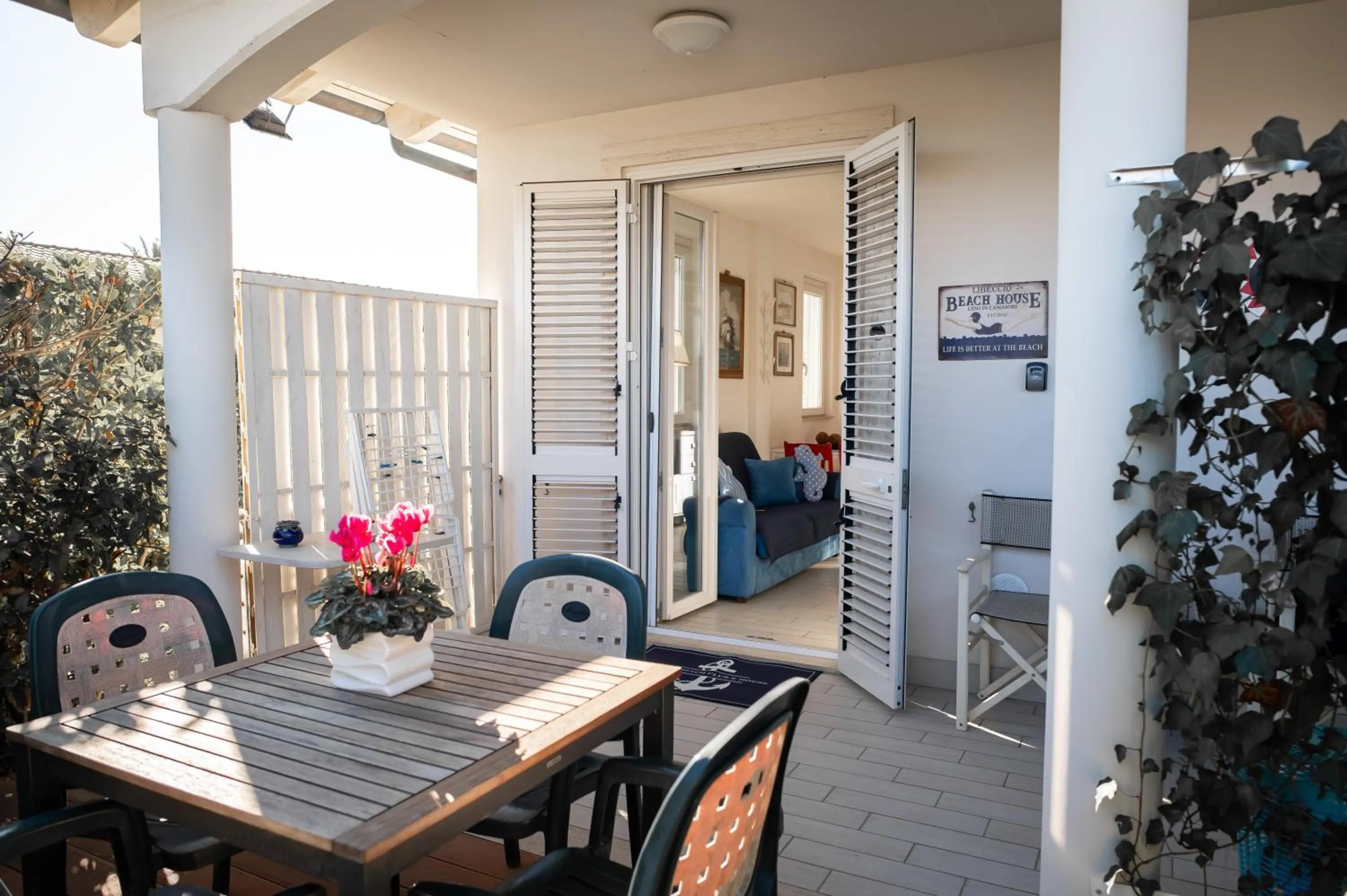 Patio in Danio beach house