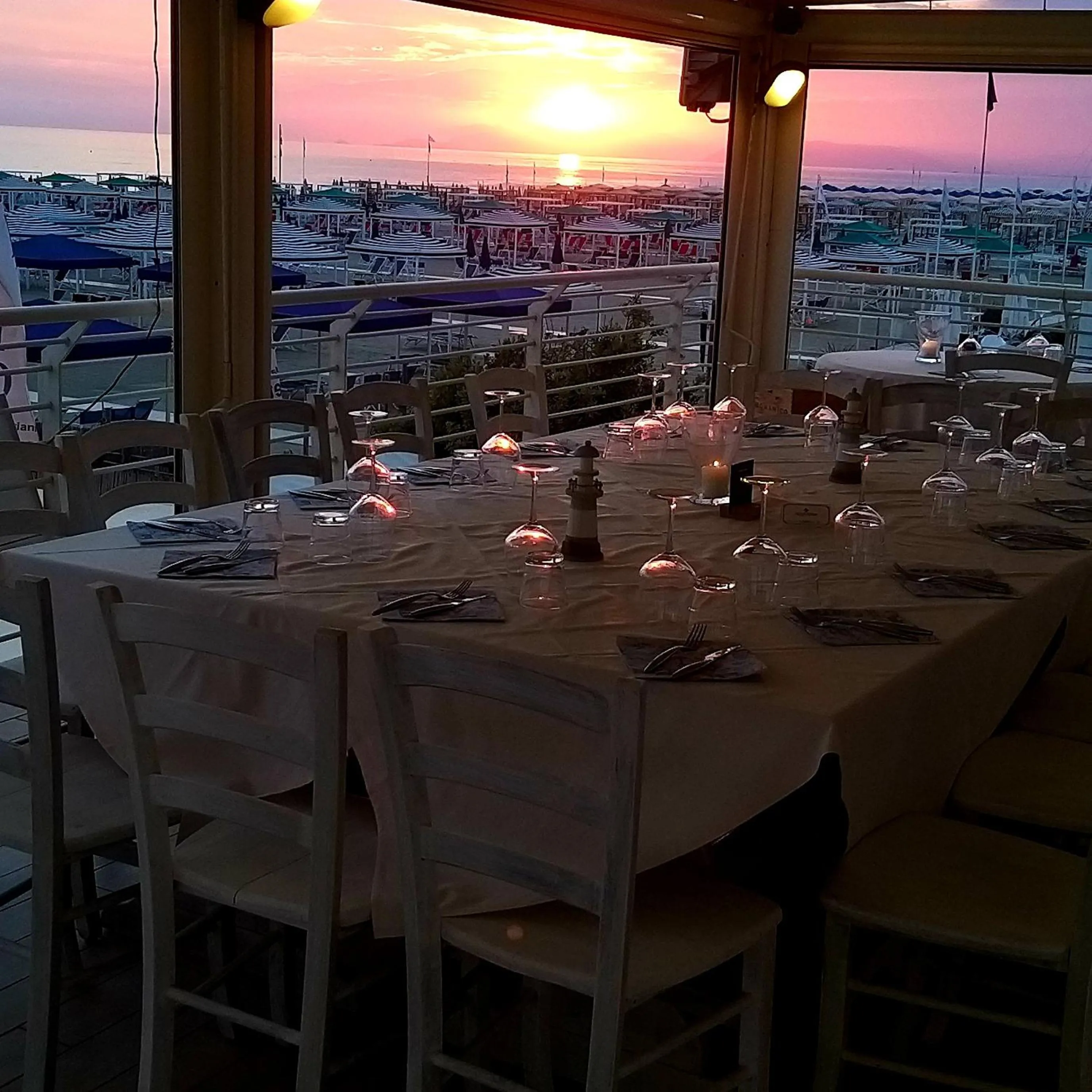 Restaurant/places to eat in Danio beach house