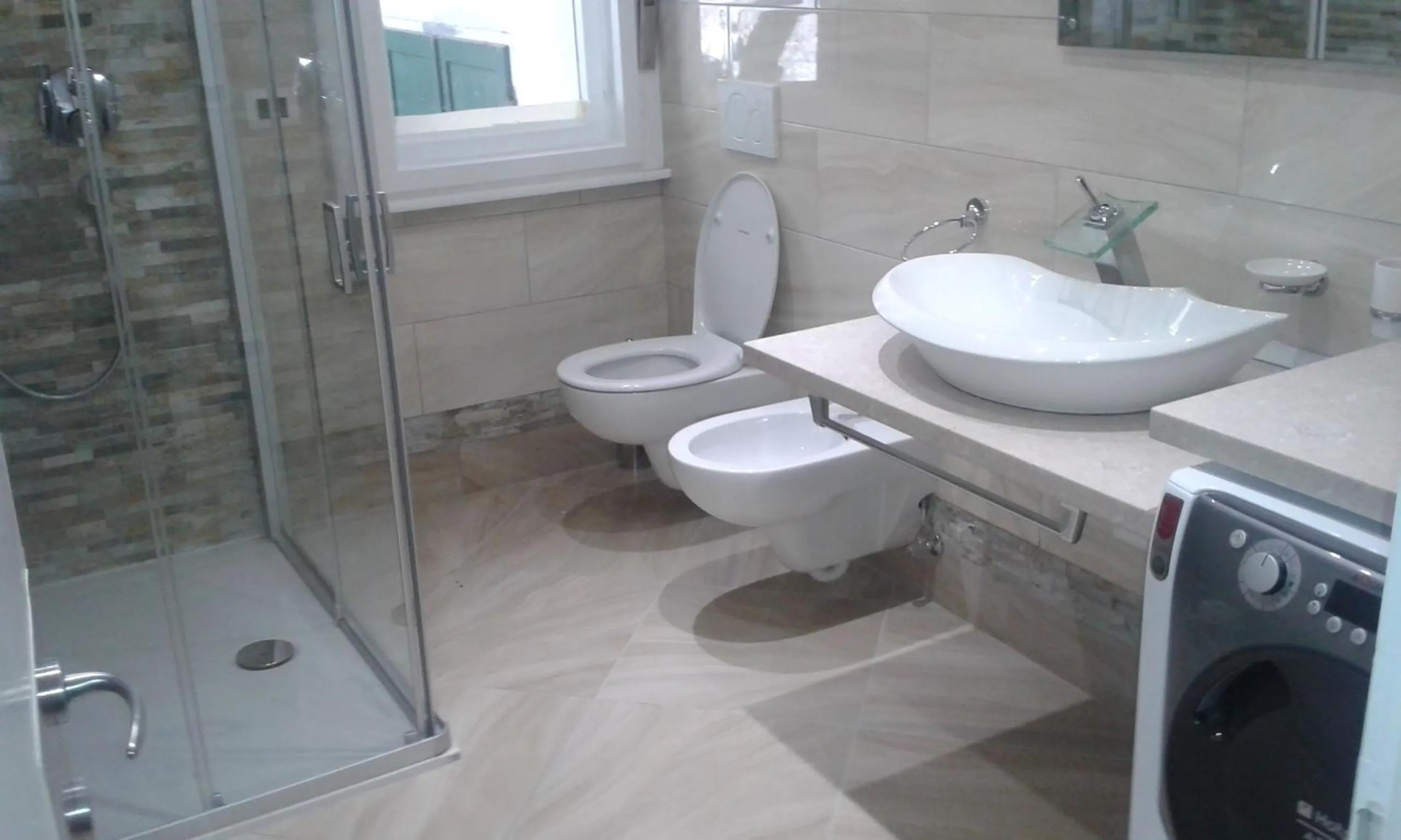 Bathroom in Azalea