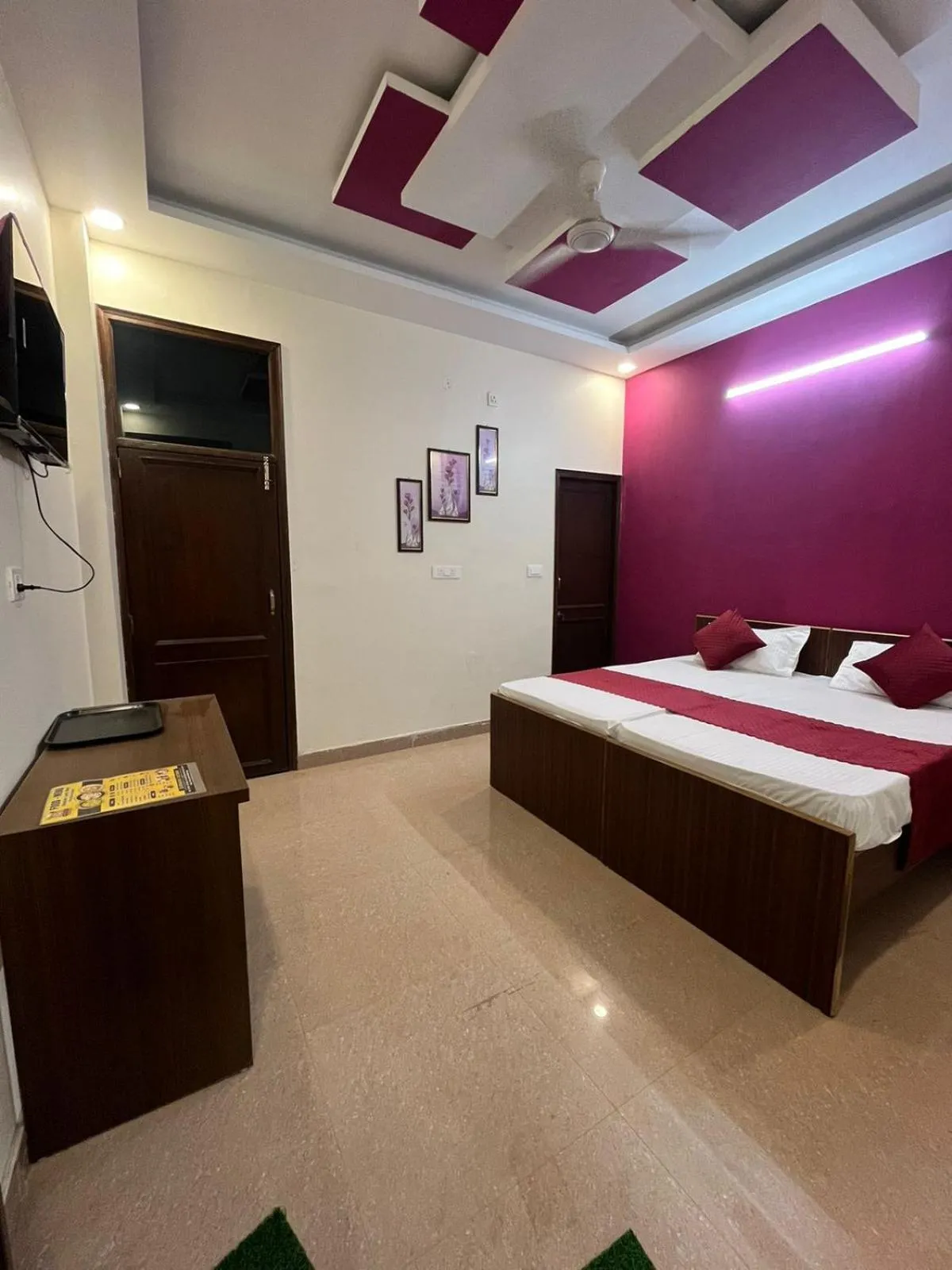 Hotel Silver Inn