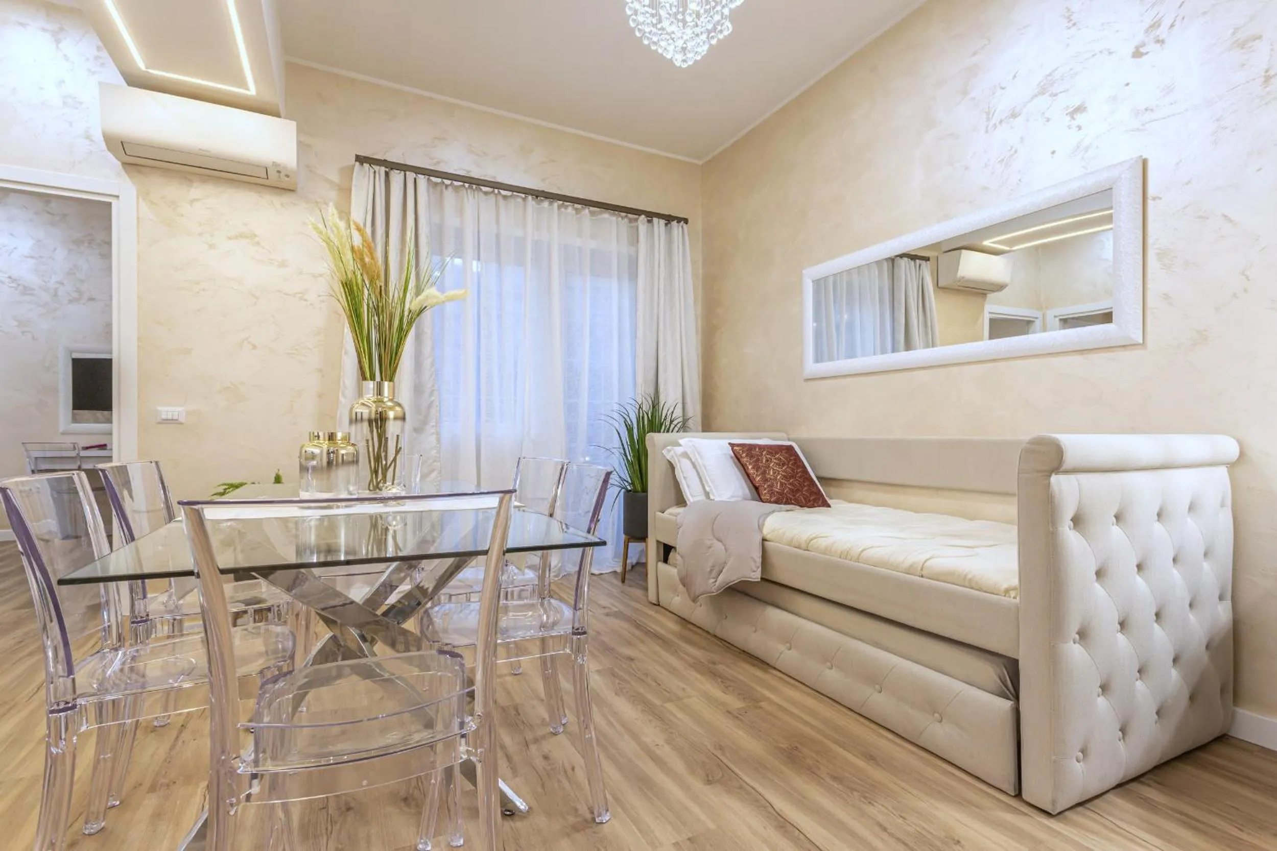 Living room in San Pietro Panoramic View